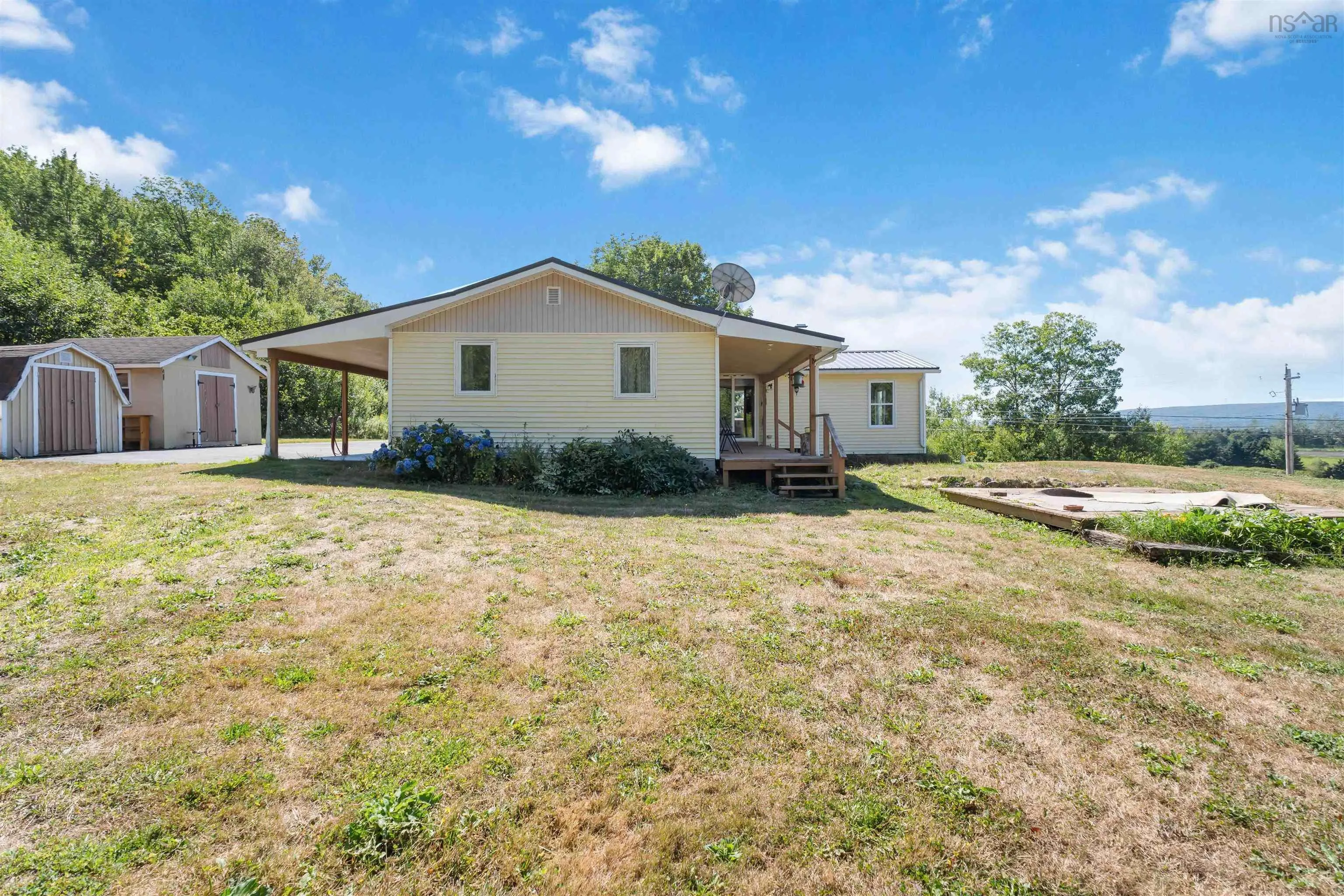 2284 Highway 201, Tupperville, NS B0S 1C0, 2 Bedrooms Bedrooms, ,1 BathroomBathrooms,Residential,For Sale,Highway 201,202521706