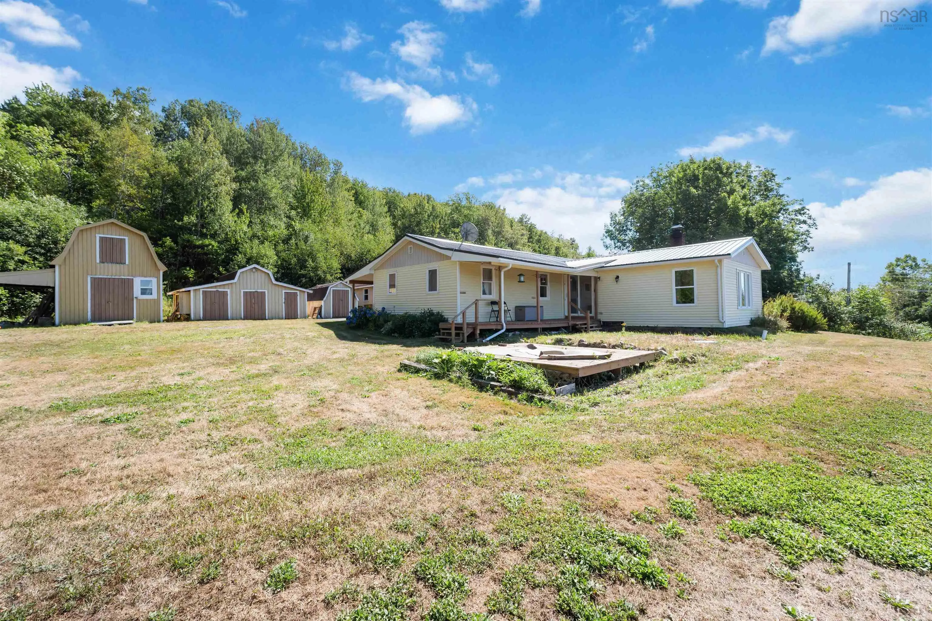 2284 Highway 201, Tupperville, NS B0S 1C0, 2 Bedrooms Bedrooms, ,1 BathroomBathrooms,Residential,For Sale,Highway 201,202521706