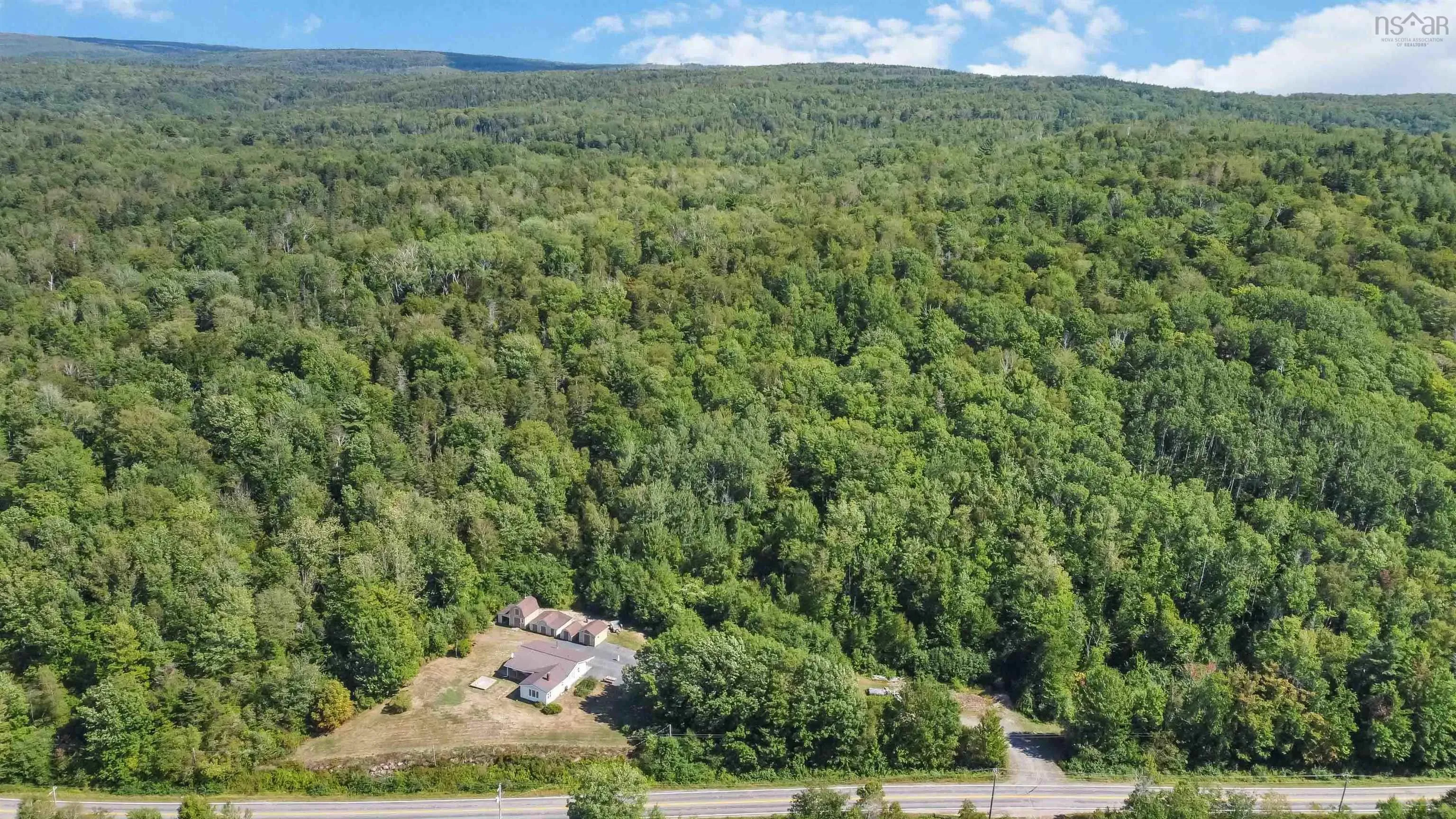 2284 Highway 201, Tupperville, NS B0S 1C0, 2 Bedrooms Bedrooms, ,1 BathroomBathrooms,Residential,For Sale,Highway 201,202521706