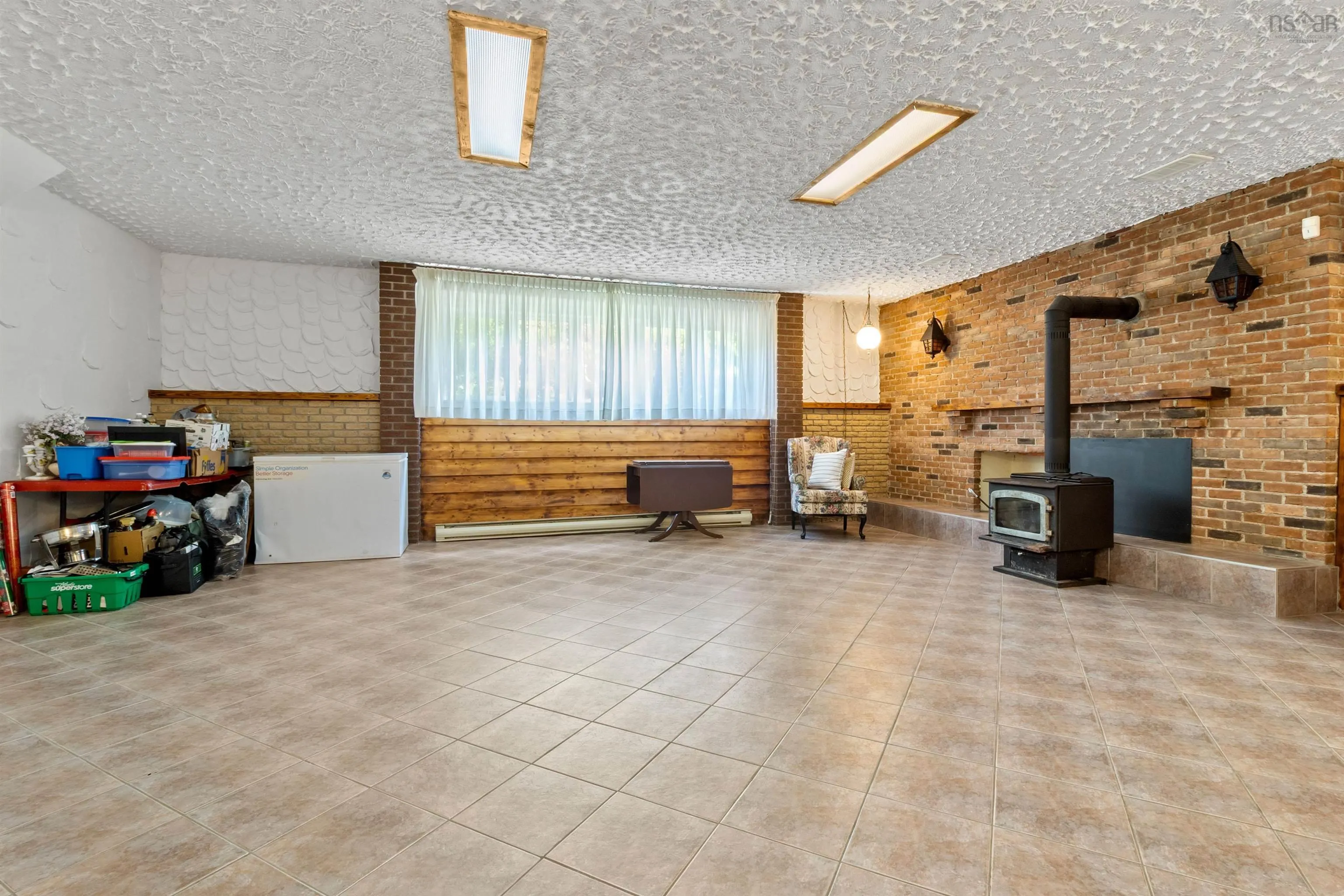 22 Parmbelle Lane, Halifax, NS B3M 1N3, 5 Bedrooms Bedrooms, ,3 BathroomsBathrooms,Residential,For Sale,Parmbelle,202521353
