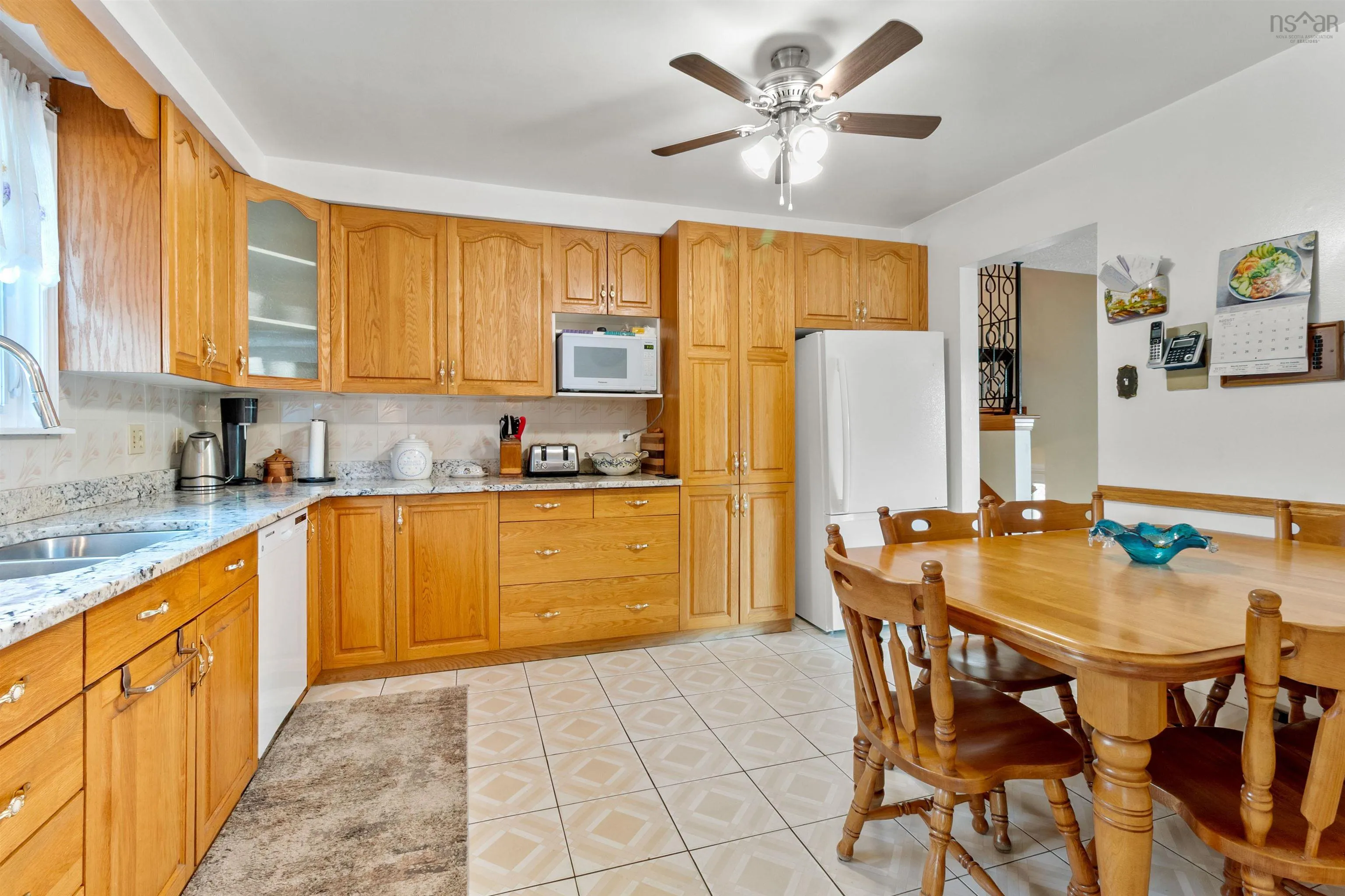 22 Parmbelle Lane, Halifax, NS B3M 1N3, 5 Bedrooms Bedrooms, ,3 BathroomsBathrooms,Residential,For Sale,Parmbelle,202521353