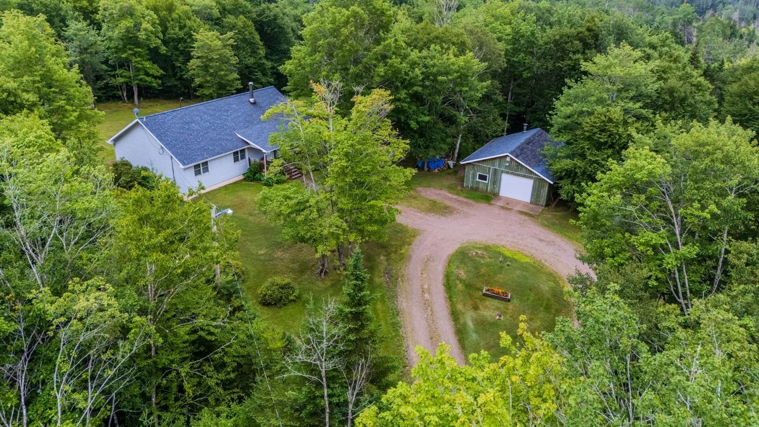 56 Hiram Lynds Rd, North River, NS B6L 6K2, 4 Bedrooms Bedrooms, ,2 BathroomsBathrooms,Residential,For Sale,Hiram Lynds Rd,202519101