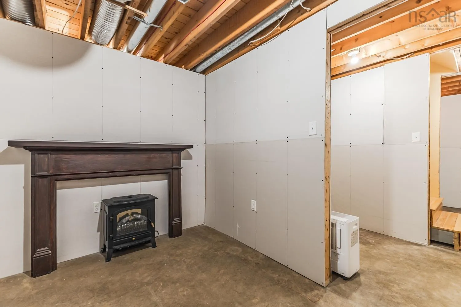 56 Hiram Lynds Rd, North River, NS B6L 6K2, 4 Bedrooms Bedrooms, ,2 BathroomsBathrooms,Residential,For Sale,Hiram Lynds Rd,202519101