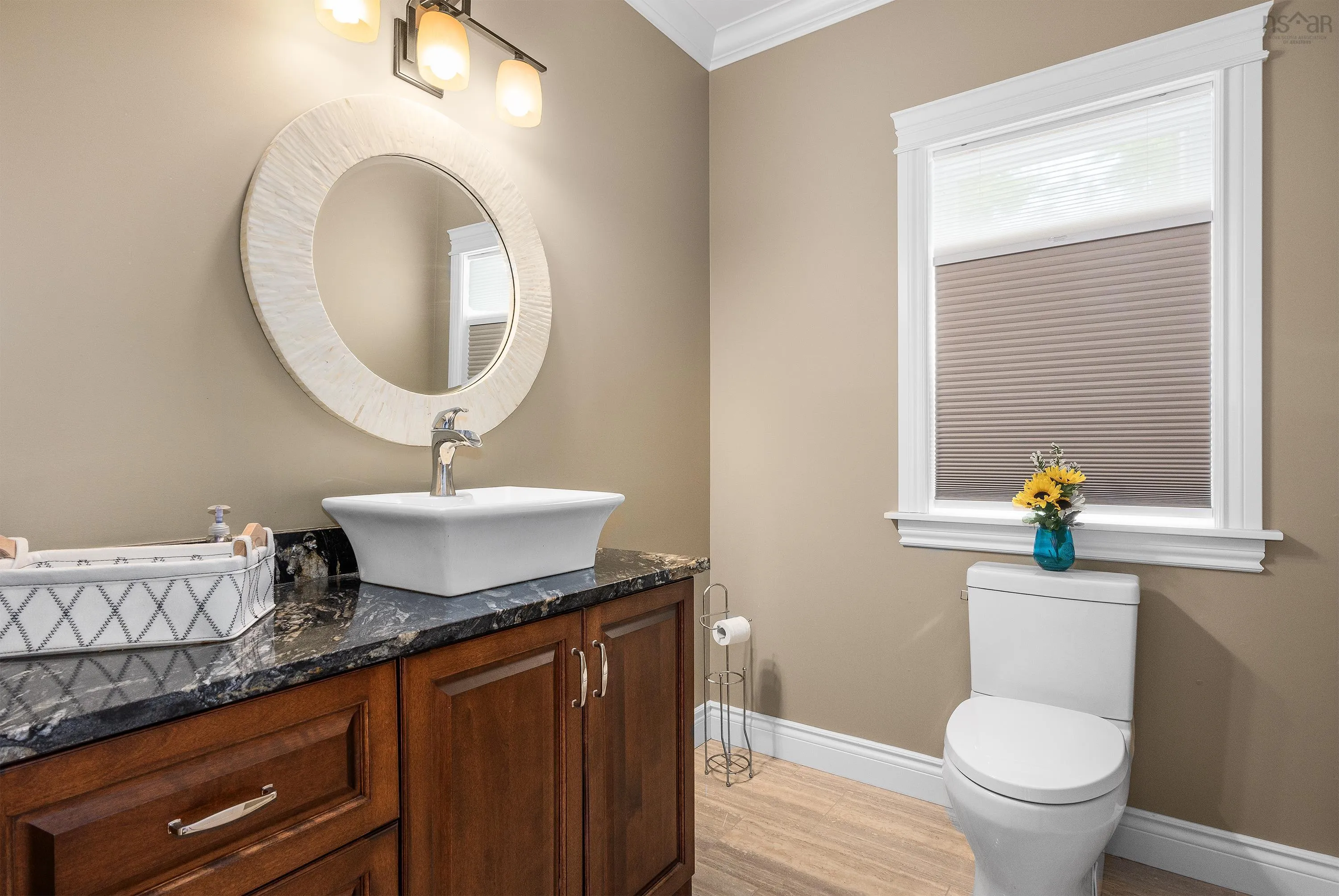 44 Admiral Cove Drive, Bedford Ns B4a 3n8, 5 Bedrooms Bedrooms, ,5 BathroomsBathrooms,Residential,For Sale,Admiral Cove,202507308