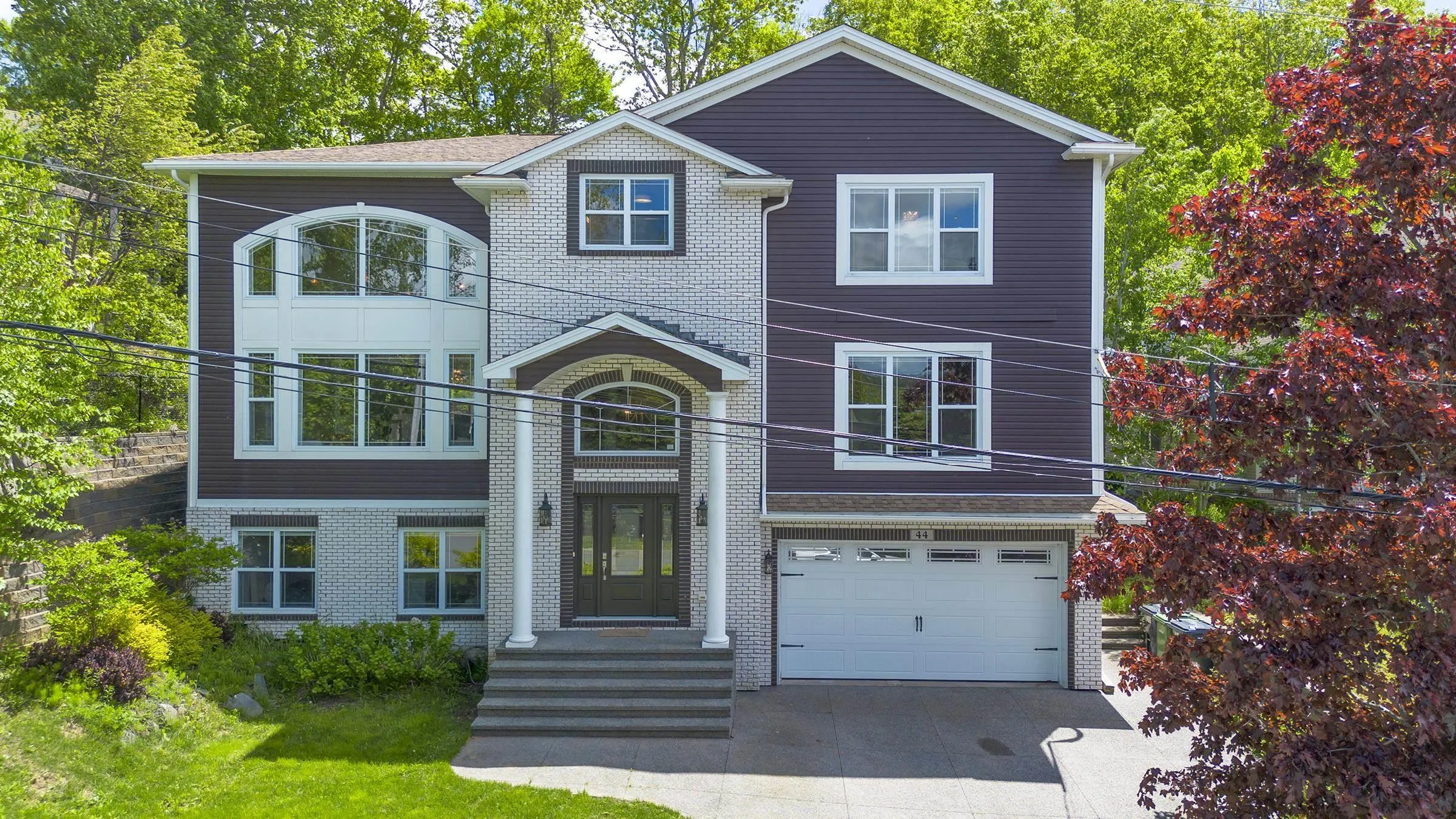 44 Admiral Cove Drive, Bedford Ns B4a 3n8, 5 Bedrooms Bedrooms, ,5 BathroomsBathrooms,Residential,For Sale,Admiral Cove,202507308