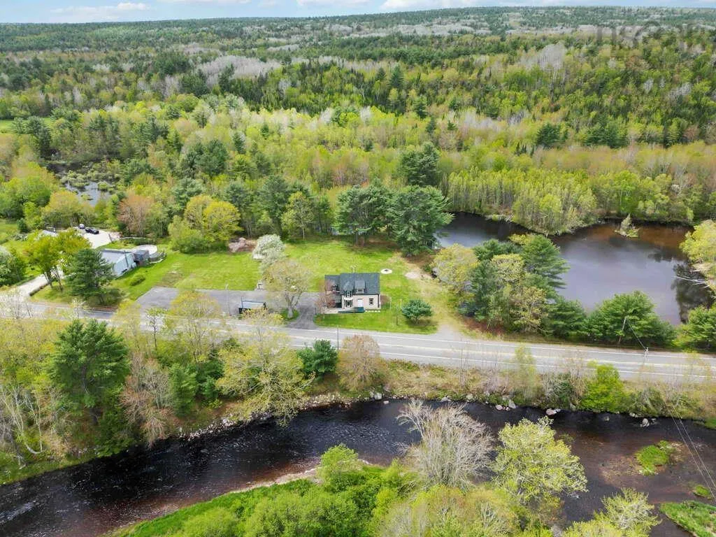 6783 10 Highway, New Germany, NS B0R 1E0, 3 Bedrooms Bedrooms, ,2 BathroomsBathrooms,Residential,For Sale,10,202522472