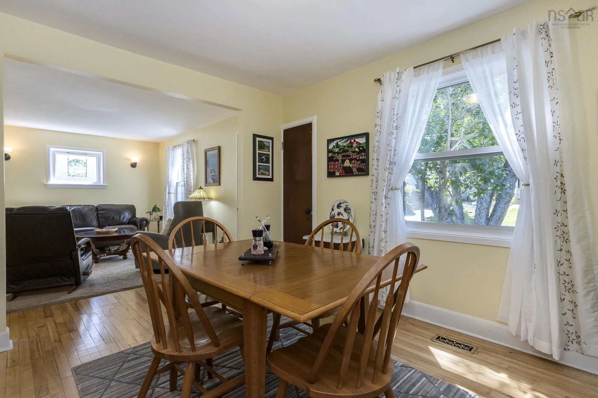 50 Fenwood Road, Halifax, NS B3N 1G8, 3 Bedrooms Bedrooms, ,3 BathroomsBathrooms,Residential,For Sale,Fenwood,202517489