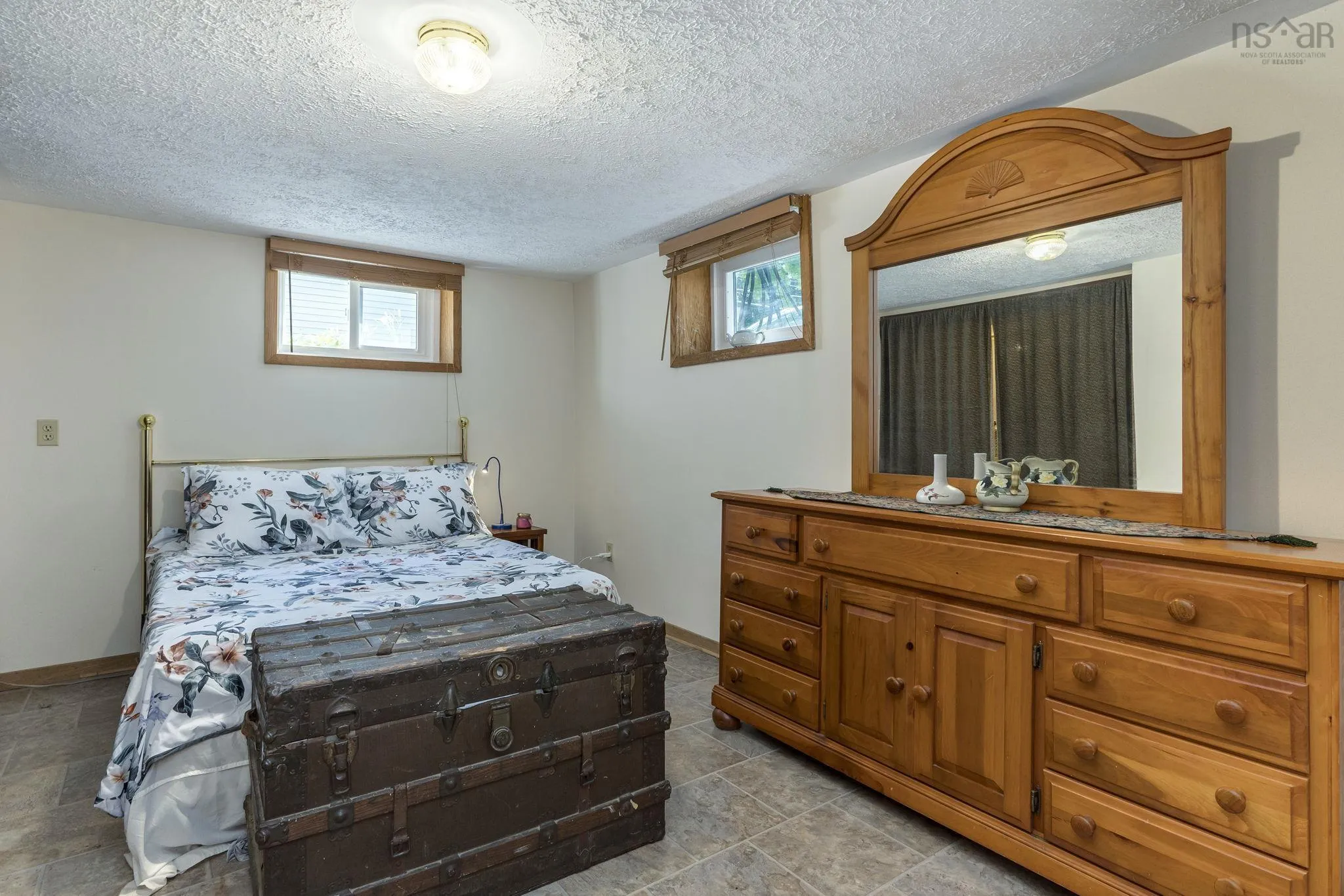 50 Fenwood Road, Halifax, NS B3N 1G8, 3 Bedrooms Bedrooms, ,3 BathroomsBathrooms,Residential,For Sale,Fenwood,202517489