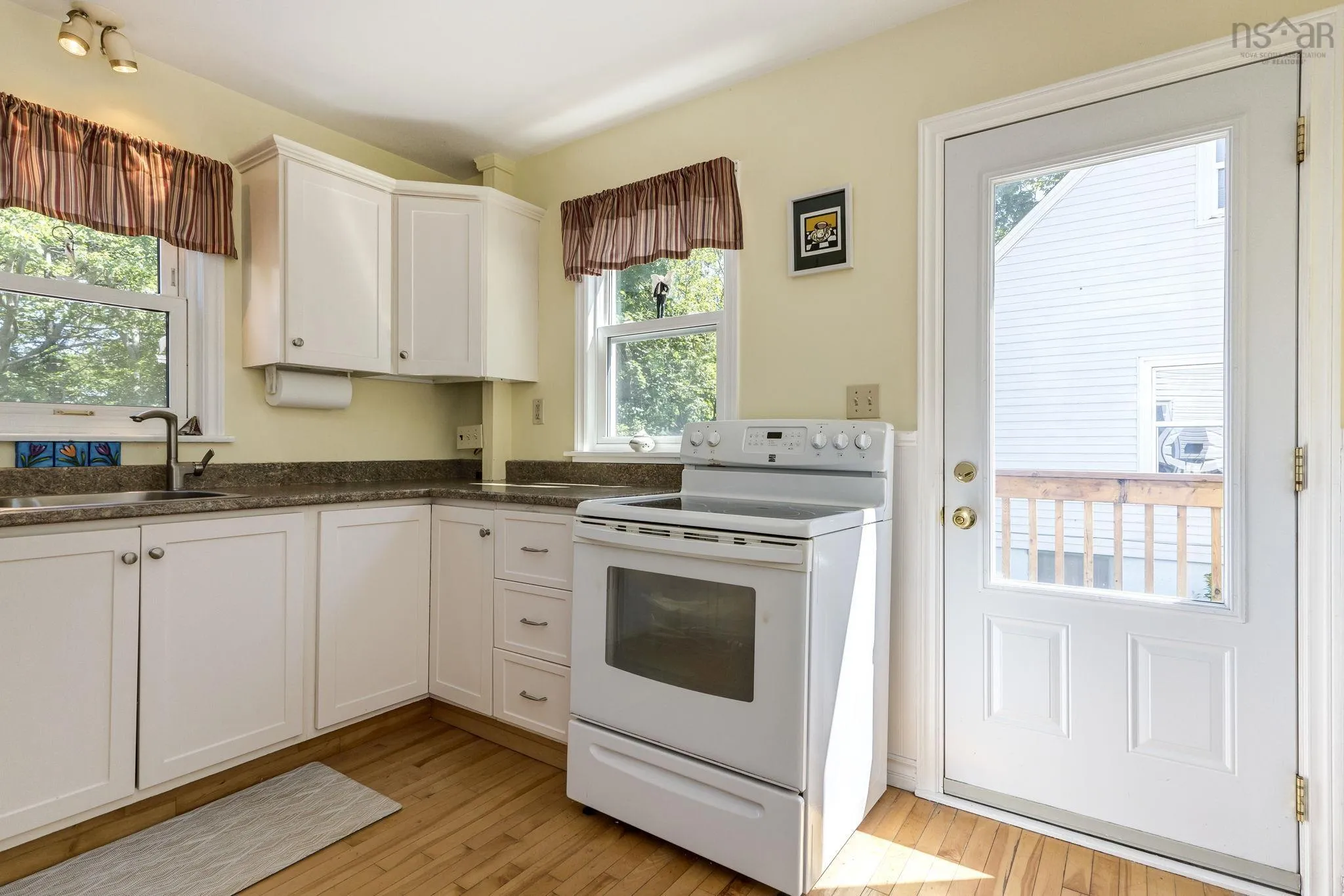 50 Fenwood Road, Halifax, NS B3N 1G8, 3 Bedrooms Bedrooms, ,3 BathroomsBathrooms,Residential,For Sale,Fenwood,202517489