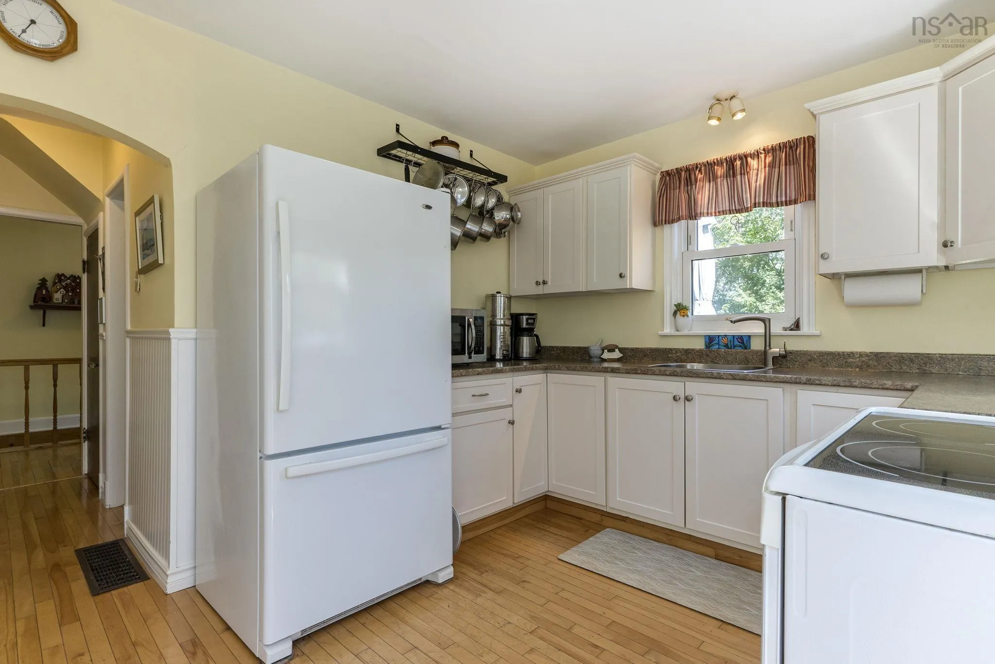 50 Fenwood Road, Halifax, NS B3N 1G8, 3 Bedrooms Bedrooms, ,3 BathroomsBathrooms,Residential,For Sale,Fenwood,202517489
