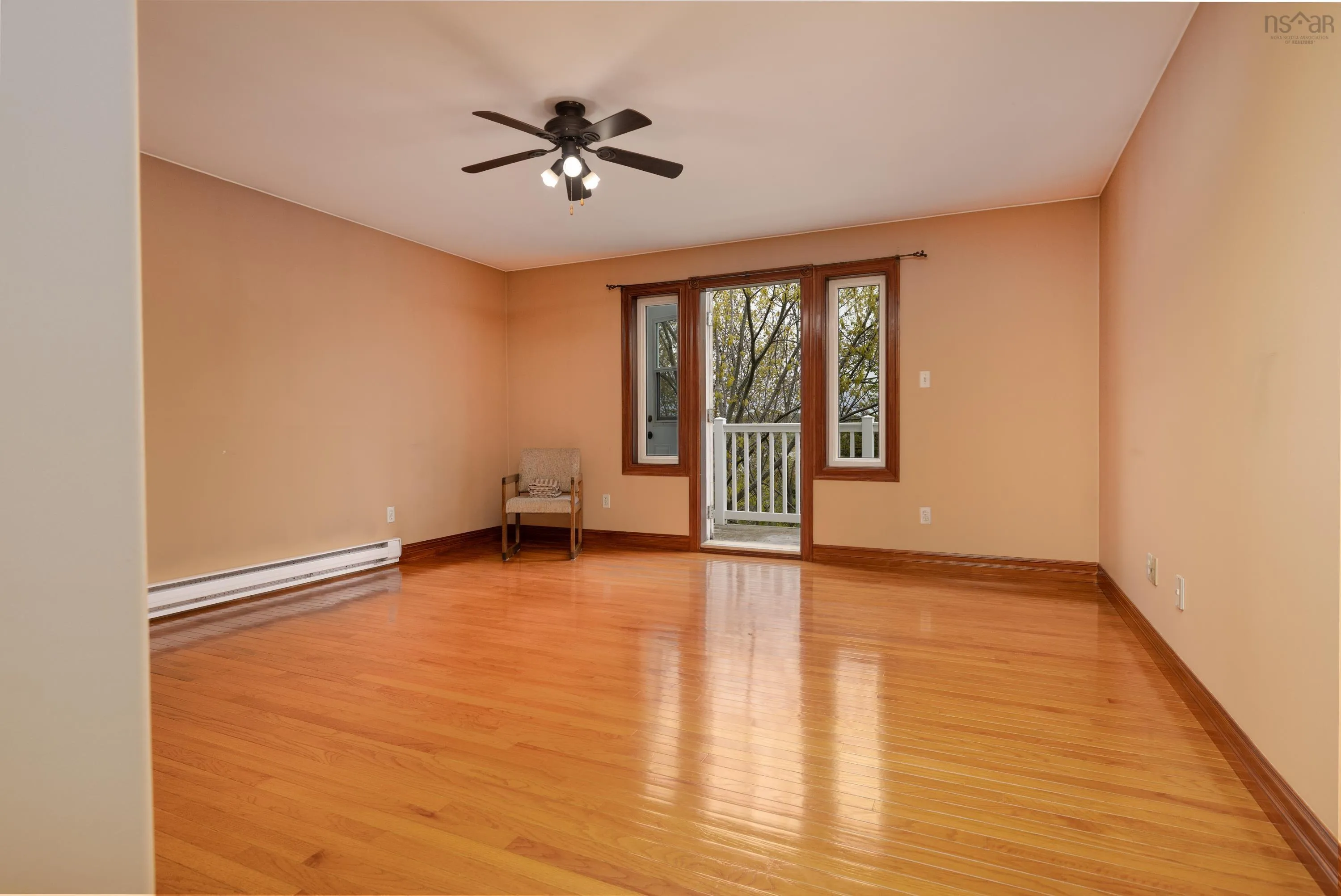 11 Millview Avenue, Bedford, NS B4A 1G8, 5 Bedrooms Bedrooms, ,5 BathroomsBathrooms,Residential,For Sale,Millview,202512663