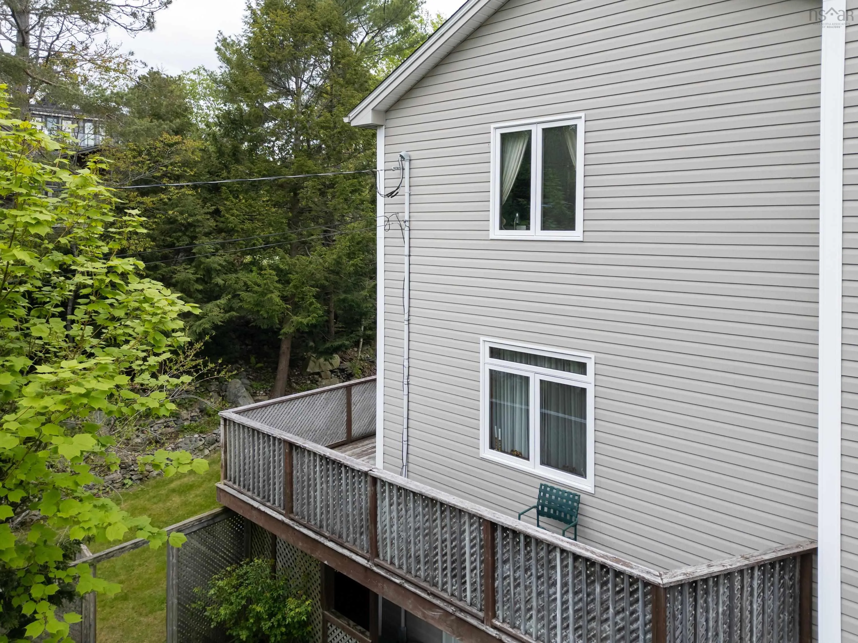 11 Millview Avenue, Bedford, NS B4A 1G8, 5 Bedrooms Bedrooms, ,5 BathroomsBathrooms,Residential,For Sale,Millview,202512663