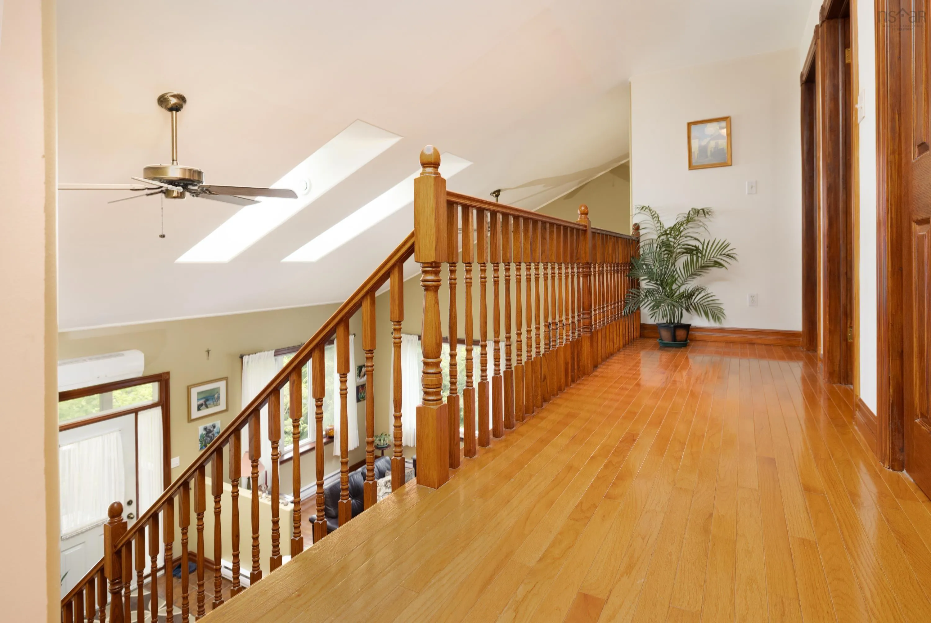 11 Millview Avenue, Bedford, NS B4A 1G8, 5 Bedrooms Bedrooms, ,5 BathroomsBathrooms,Residential,For Sale,Millview,202512663