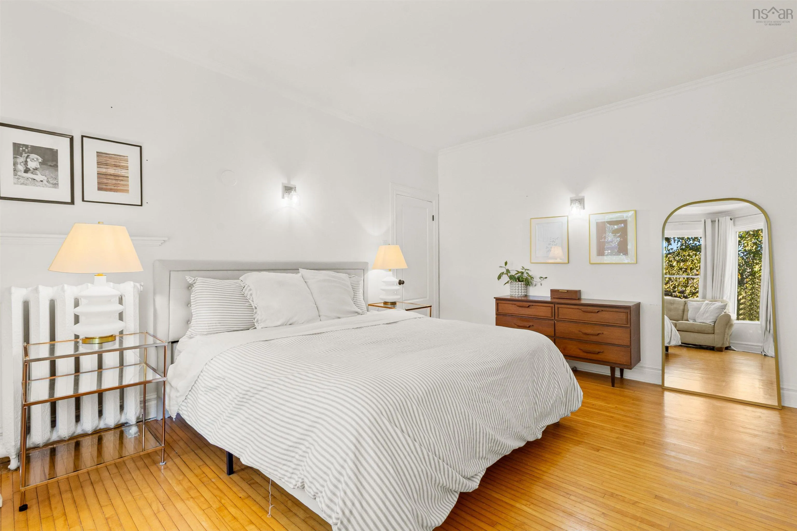 1944 Vernon Street, Halifax, NS B3H 3N9, 4 Bedrooms Bedrooms, ,2 BathroomsBathrooms,Residential,For Sale,Vernon,202524889