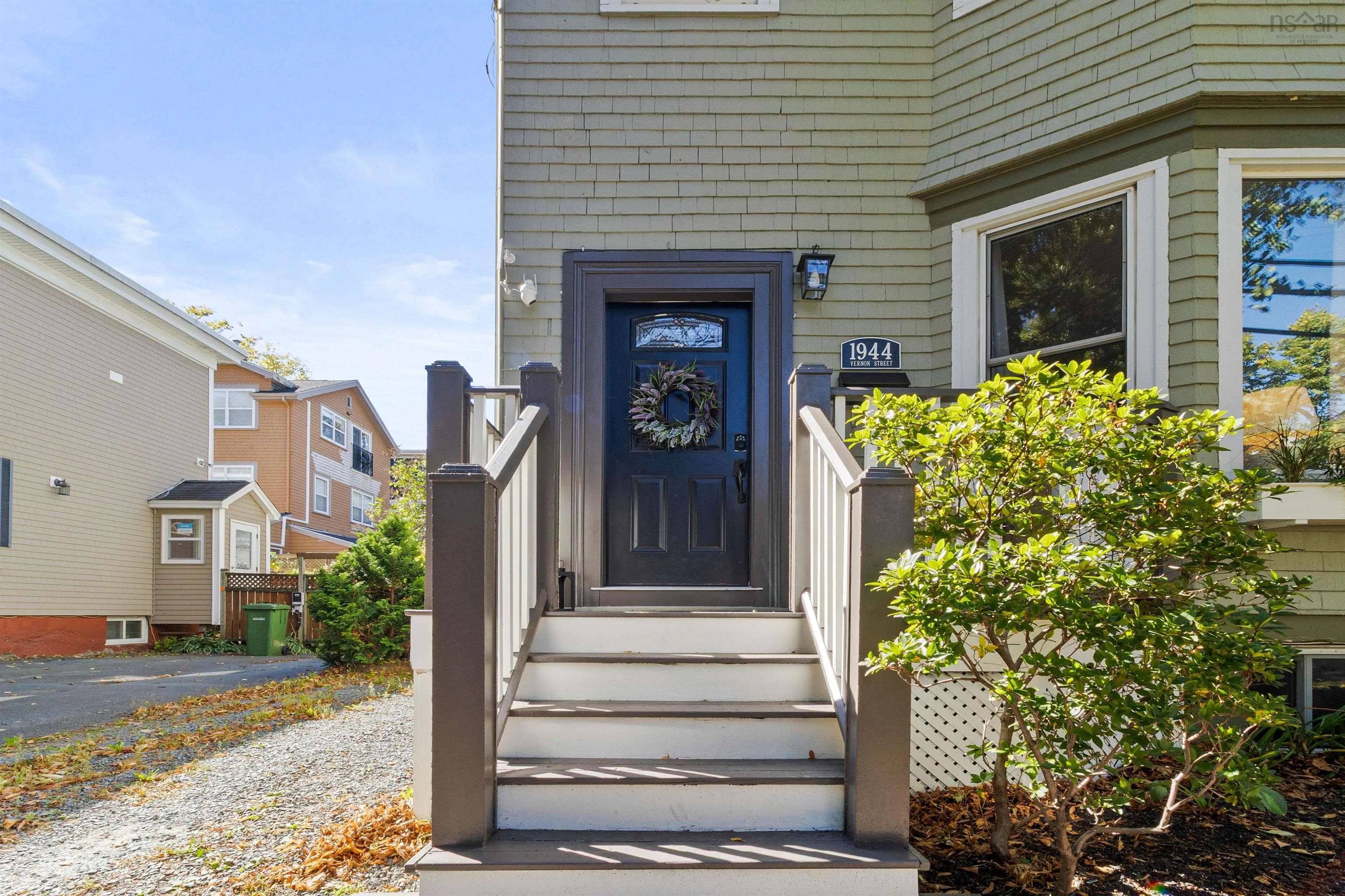 1944 Vernon Street, Halifax, NS B3H 3N9, 4 Bedrooms Bedrooms, ,2 BathroomsBathrooms,Residential,For Sale,Vernon,202524889