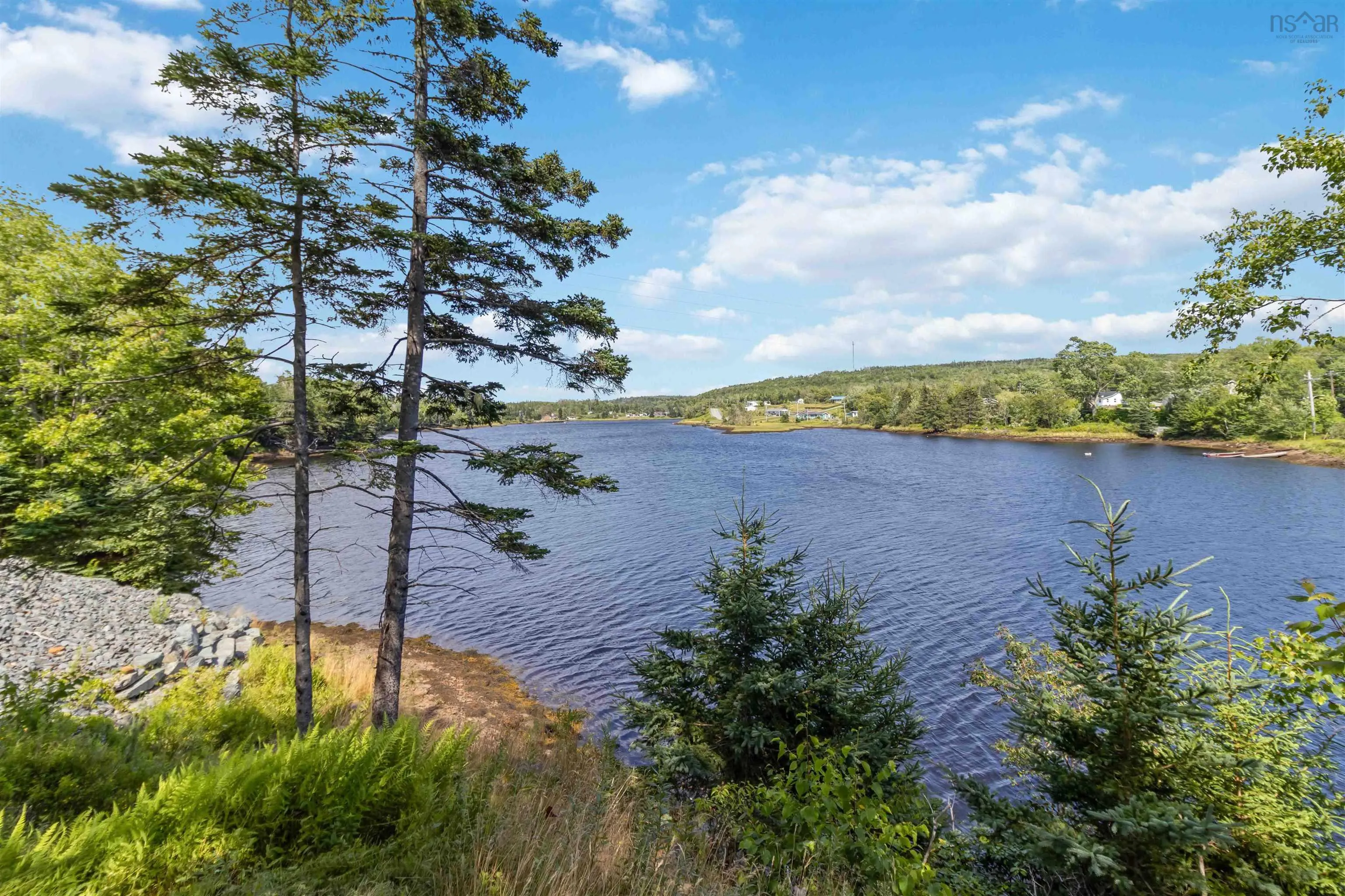 22 Hogg Lane, Sheet Harbour, NS B0J 3B0, 5 Bedrooms Bedrooms, ,3 BathroomsBathrooms,Residential,For Sale,Hogg,202518818