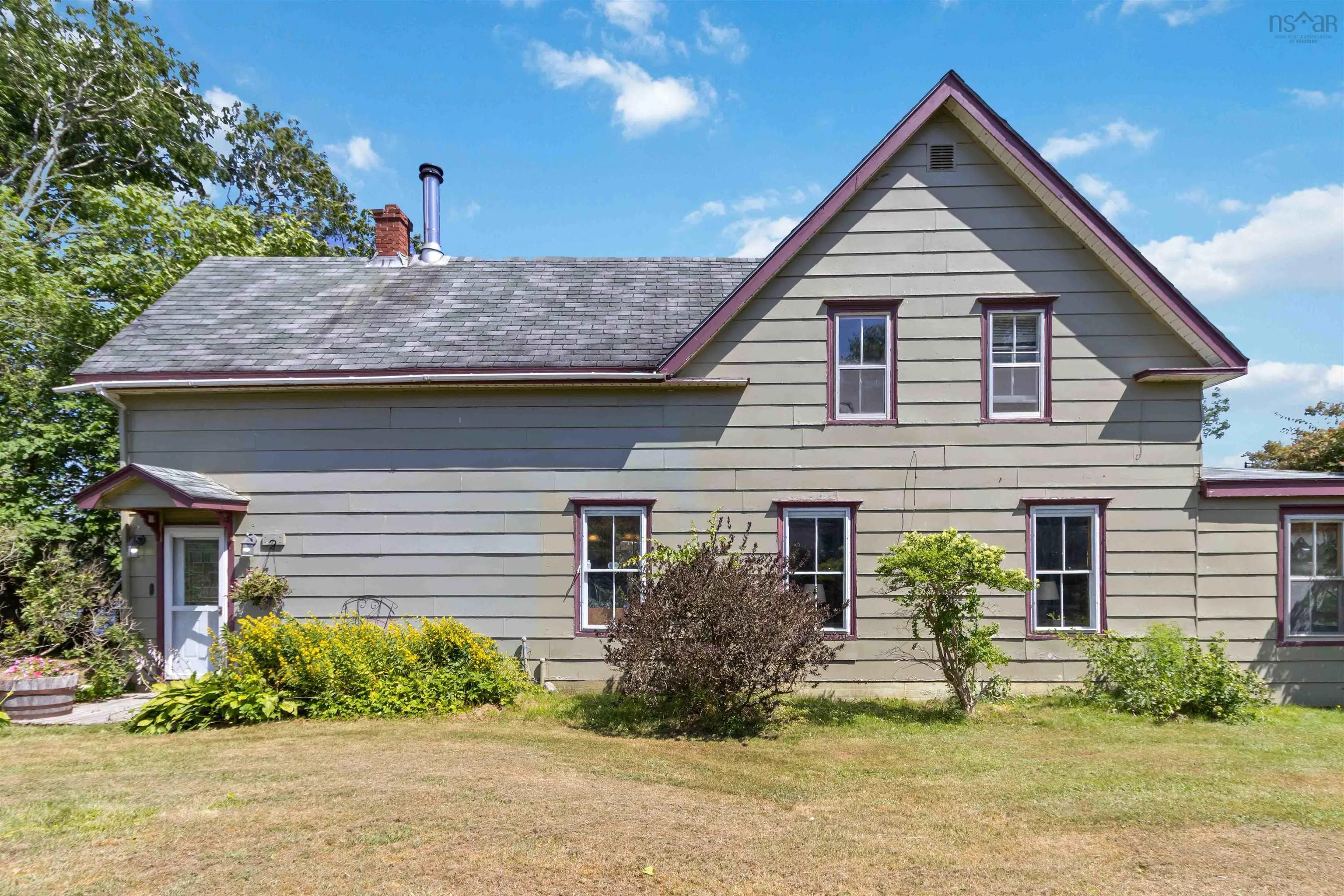 22 Hogg Lane, Sheet Harbour, NS B0J 3B0, 5 Bedrooms Bedrooms, ,3 BathroomsBathrooms,Residential,For Sale,Hogg,202518818