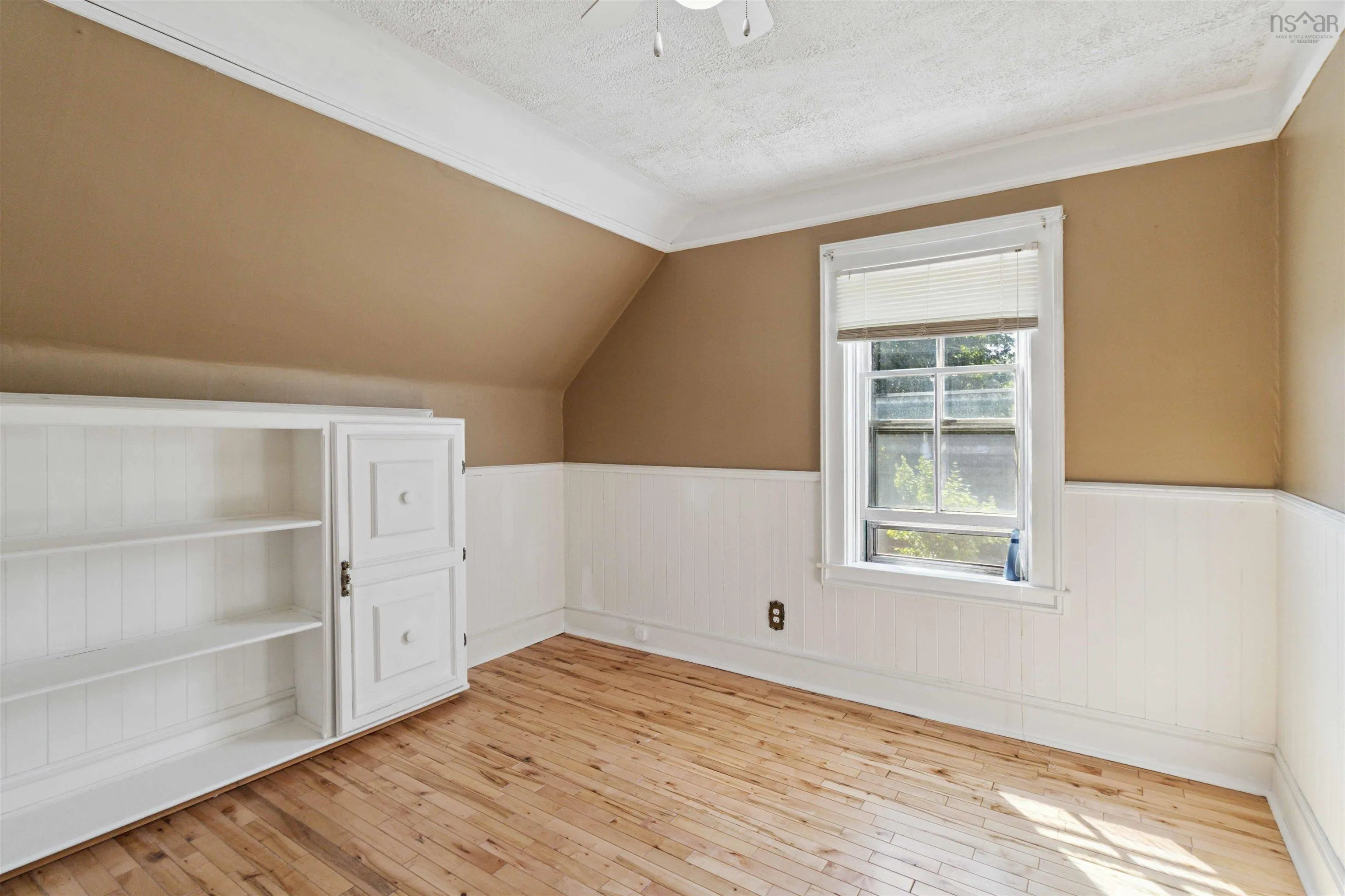 22 Hogg Lane, Sheet Harbour, NS B0J 3B0, 5 Bedrooms Bedrooms, ,3 BathroomsBathrooms,Residential,For Sale,Hogg,202518818