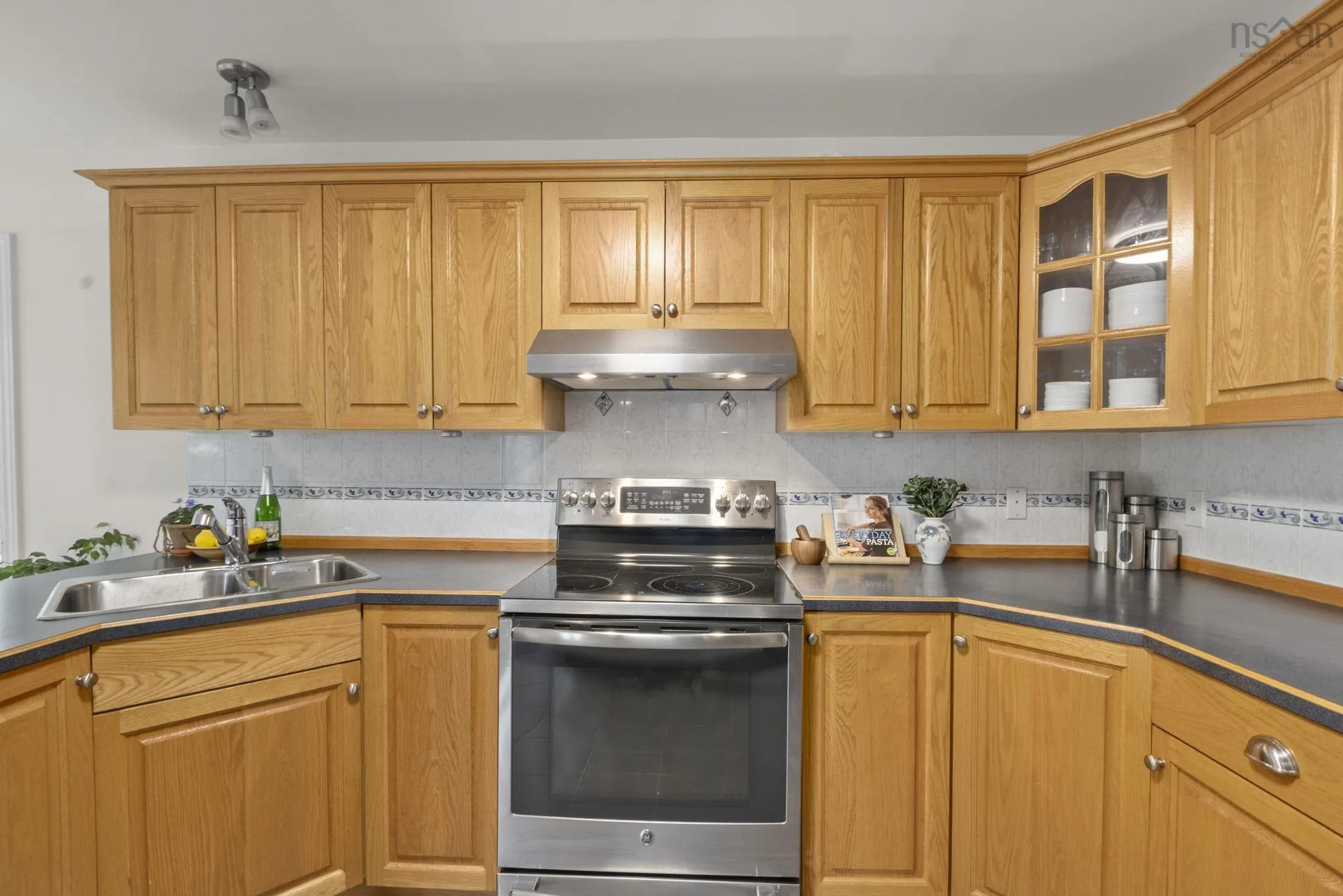 4 Carlina Court, Halifax, NS B3S 1N4, 4 Bedrooms Bedrooms, ,3 BathroomsBathrooms,Residential,For Sale,Carlina,202523082
