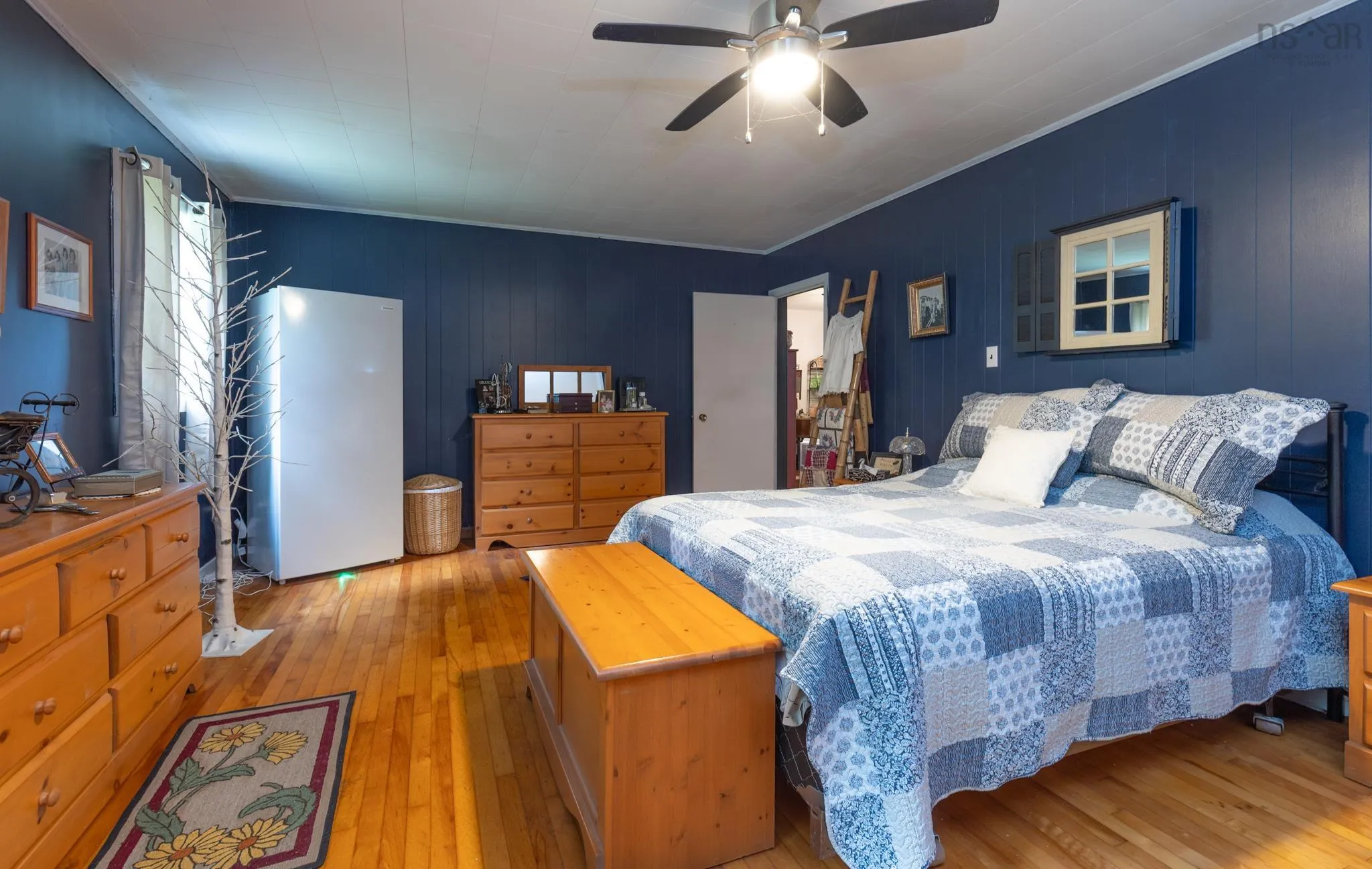 11 Highland Avenue, Yarmouth, NS B5A 2A3, 5 Bedrooms Bedrooms, ,2 BathroomsBathrooms,Residential,For Sale,Highland,202519252