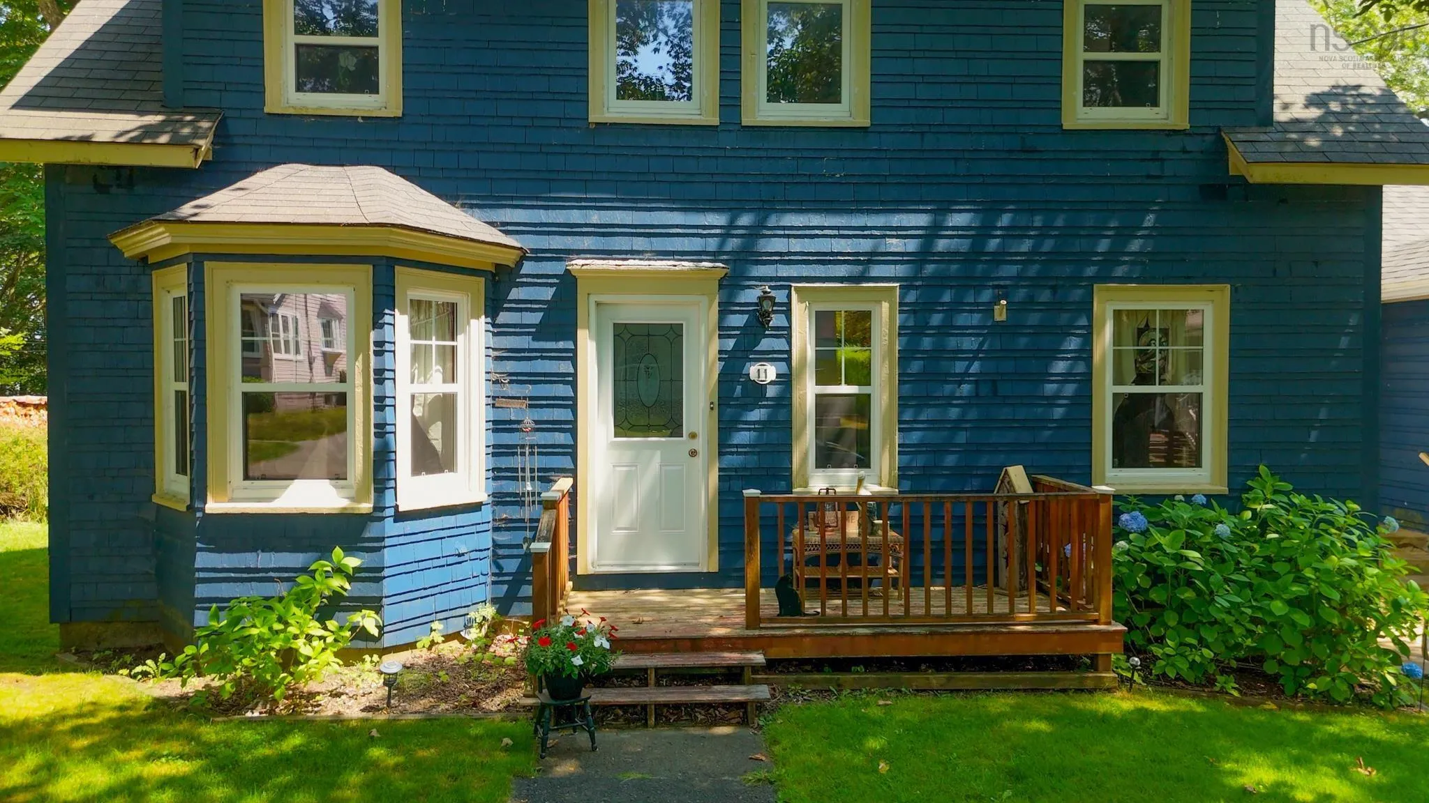 11 Highland Avenue, Yarmouth, NS B5A 2A3, 5 Bedrooms Bedrooms, ,2 BathroomsBathrooms,Residential,For Sale,Highland,202519252