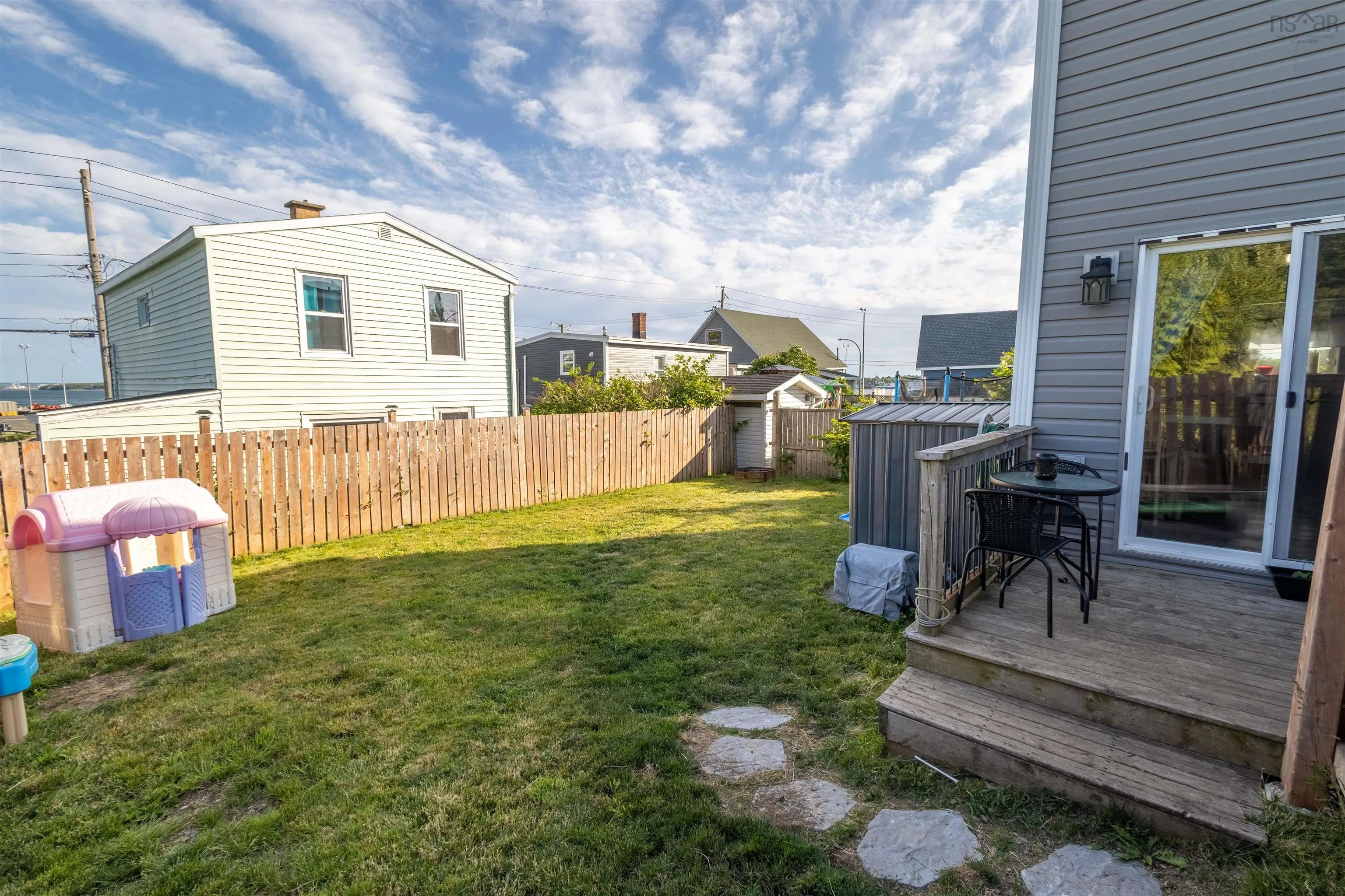 9 Cogan Street, North Sydney, NS B2A 3A7, 3 Bedrooms Bedrooms, ,1 BathroomBathrooms,Residential,For Sale,Cogan,202516084