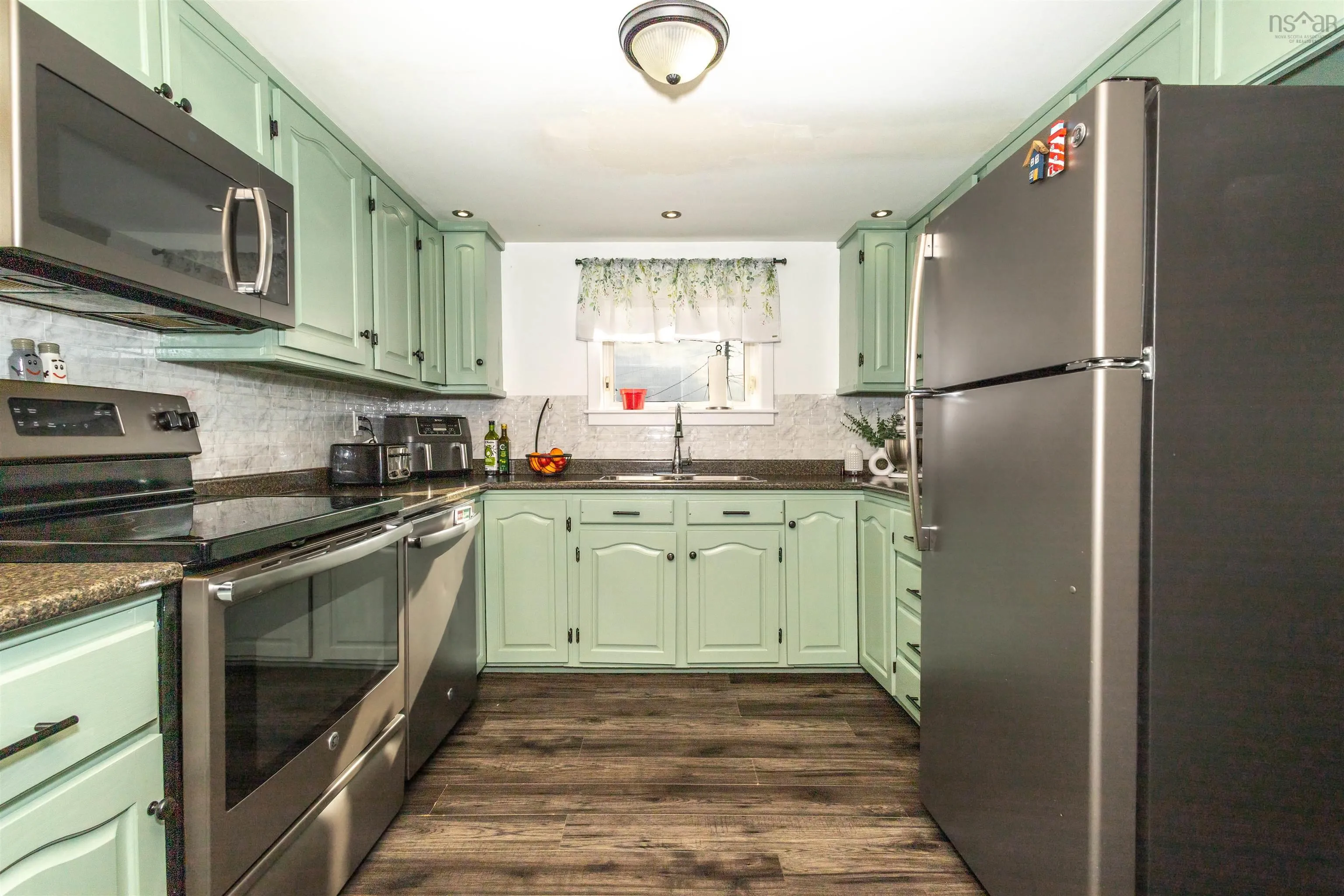 9 Cogan Street, North Sydney, NS B2A 3A7, 3 Bedrooms Bedrooms, ,1 BathroomBathrooms,Residential,For Sale,Cogan,202516084