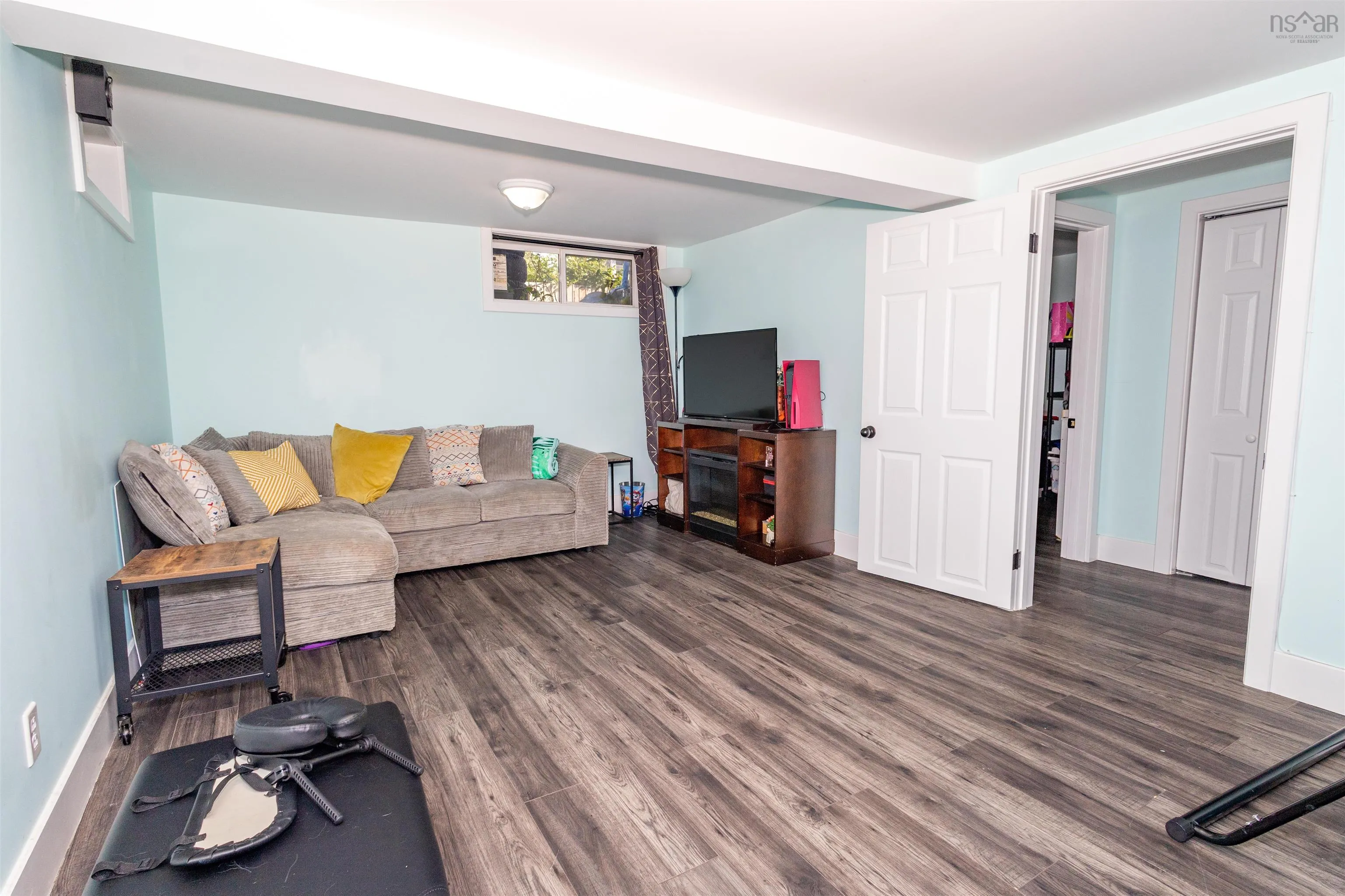 9 Cogan Street, North Sydney, NS B2A 3A7, 3 Bedrooms Bedrooms, ,1 BathroomBathrooms,Residential,For Sale,Cogan,202516084