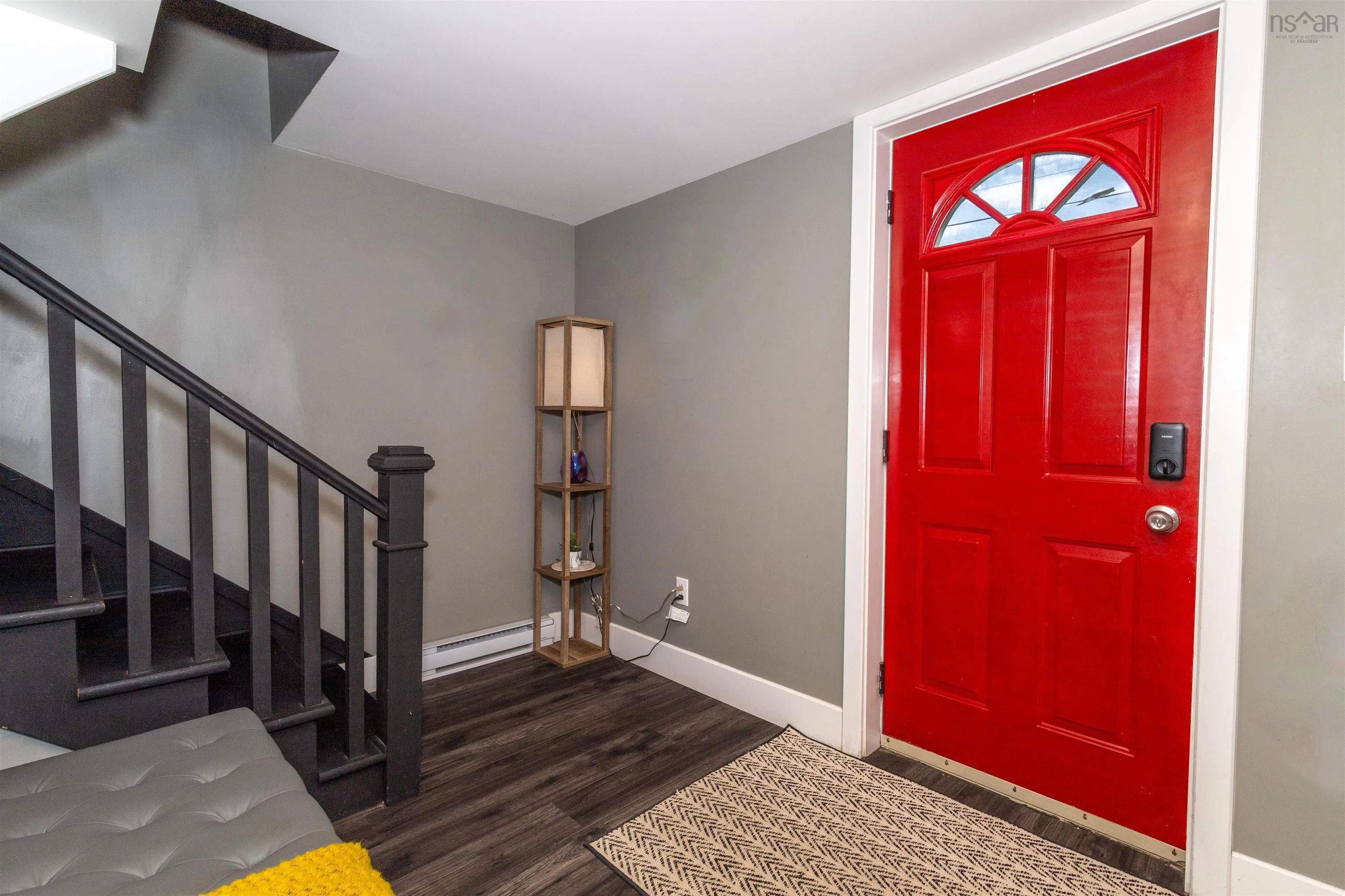 9 Cogan Street, North Sydney, NS B2A 3A7, 3 Bedrooms Bedrooms, ,1 BathroomBathrooms,Residential,For Sale,Cogan,202516084