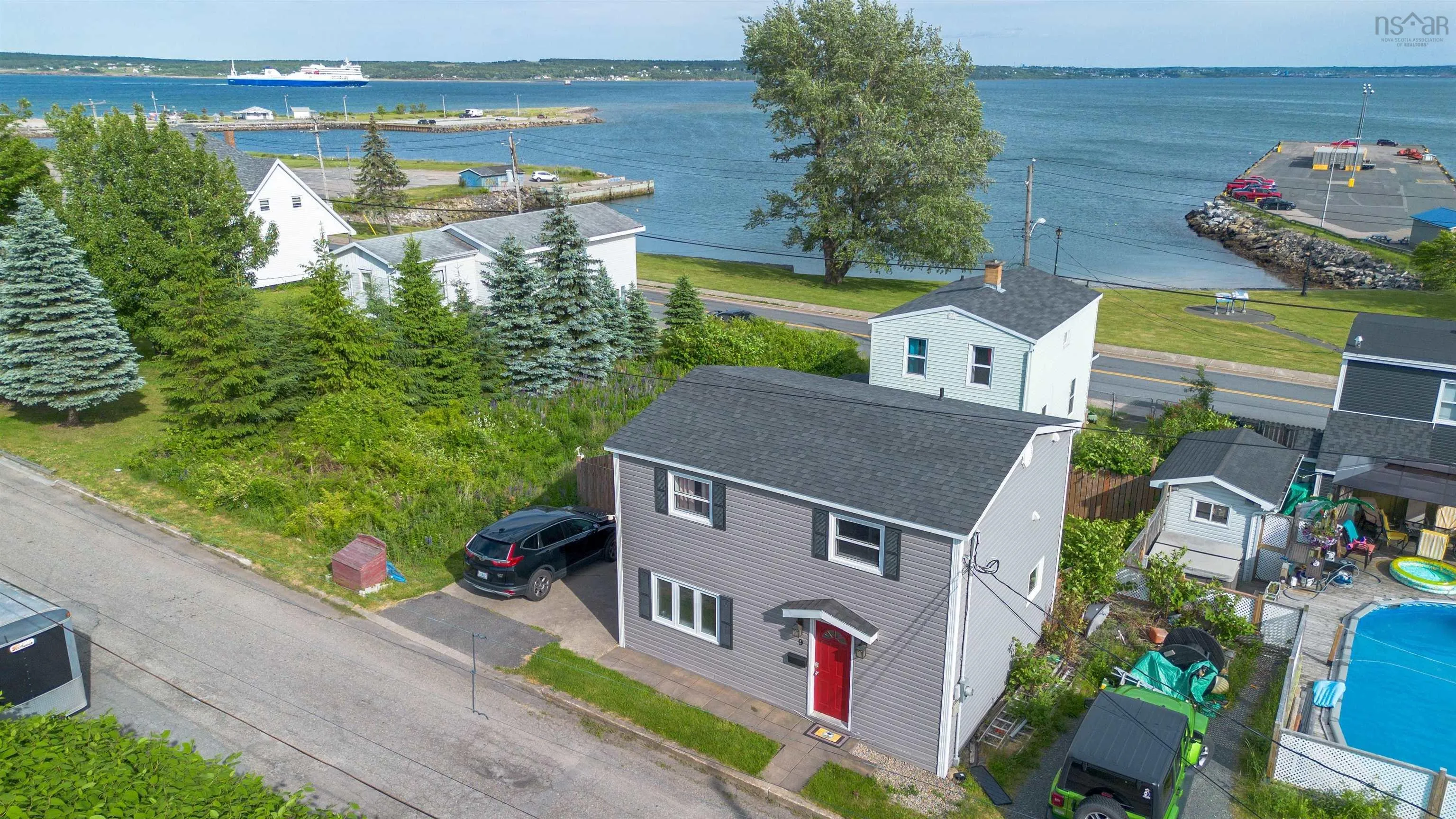 9 Cogan Street, North Sydney, NS B2A 3A7, 3 Bedrooms Bedrooms, ,1 BathroomBathrooms,Residential,For Sale,Cogan,202516084