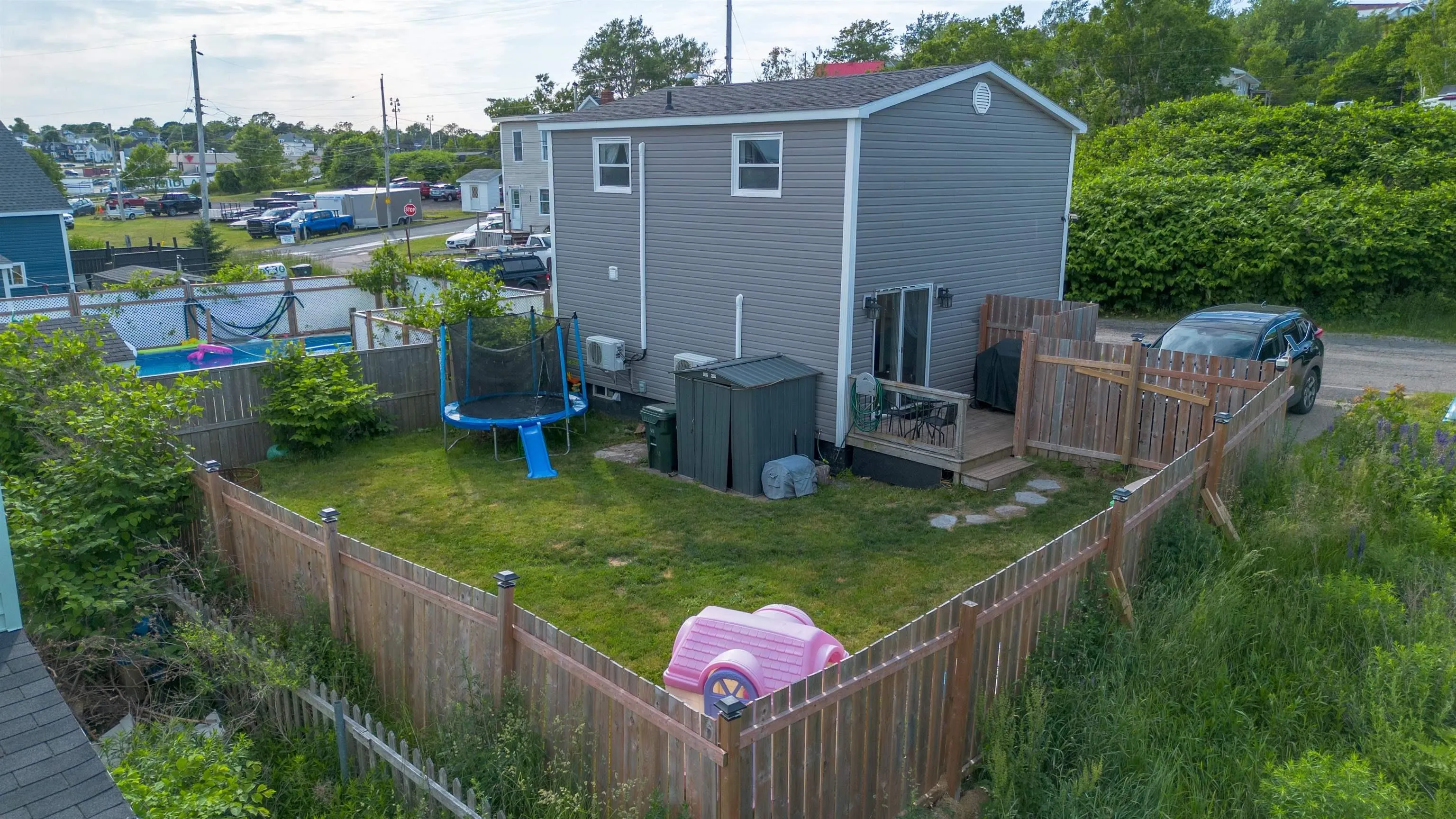 9 Cogan Street, North Sydney, NS B2A 3A7, 3 Bedrooms Bedrooms, ,1 BathroomBathrooms,Residential,For Sale,Cogan,202516084