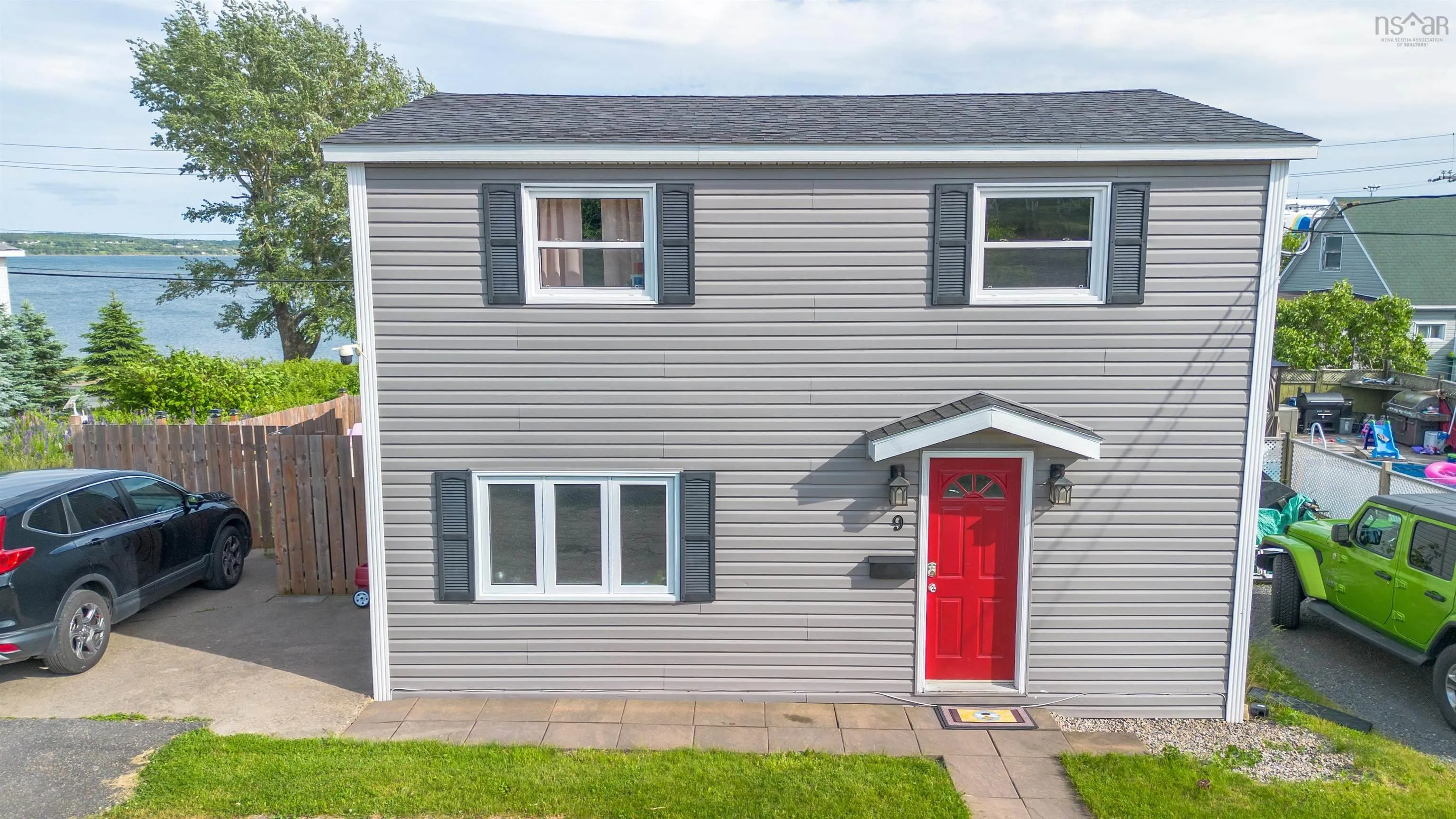 9 Cogan Street, North Sydney, NS B2A 3A7, 3 Bedrooms Bedrooms, ,1 BathroomBathrooms,Residential,For Sale,Cogan,202516084