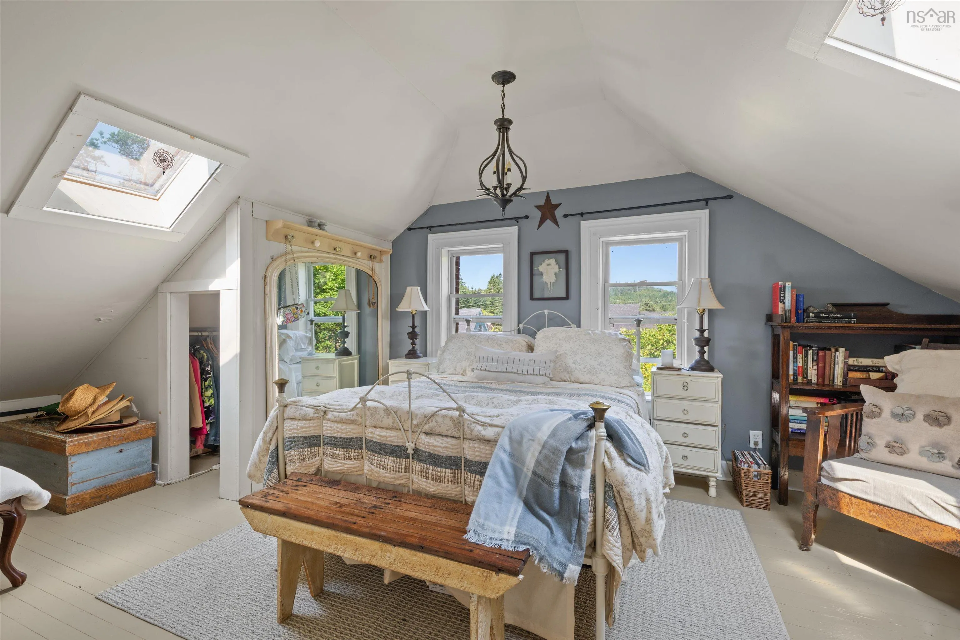 10293 Highway Highway E, Oyster Pond, NS B0J 1P0, 2 Bedrooms Bedrooms, ,1 BathroomBathrooms,Residential,For Sale,Highway 7,202520567
