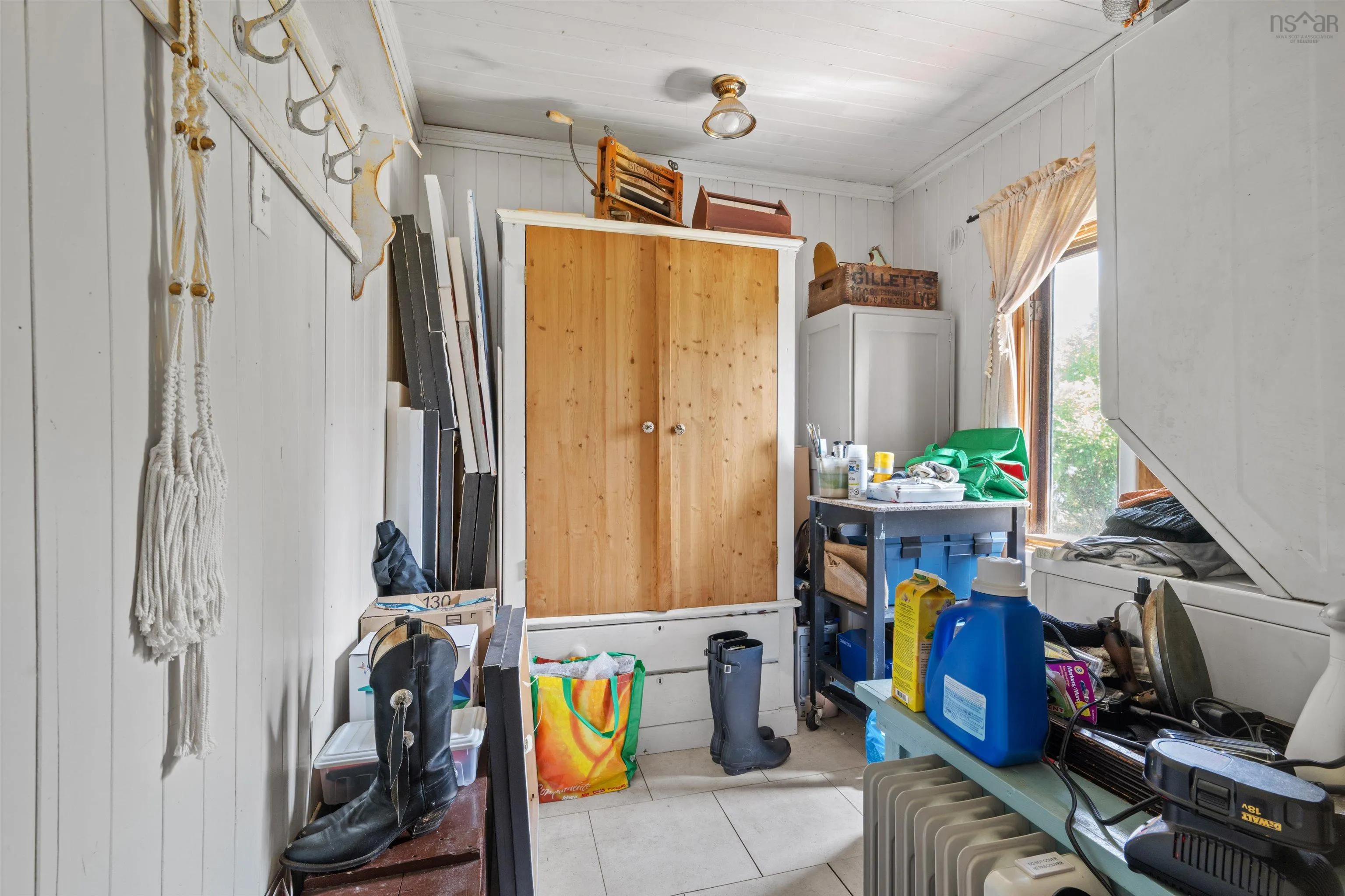 10293 Highway Highway E, Oyster Pond, NS B0J 1P0, 2 Bedrooms Bedrooms, ,1 BathroomBathrooms,Residential,For Sale,Highway 7,202520567