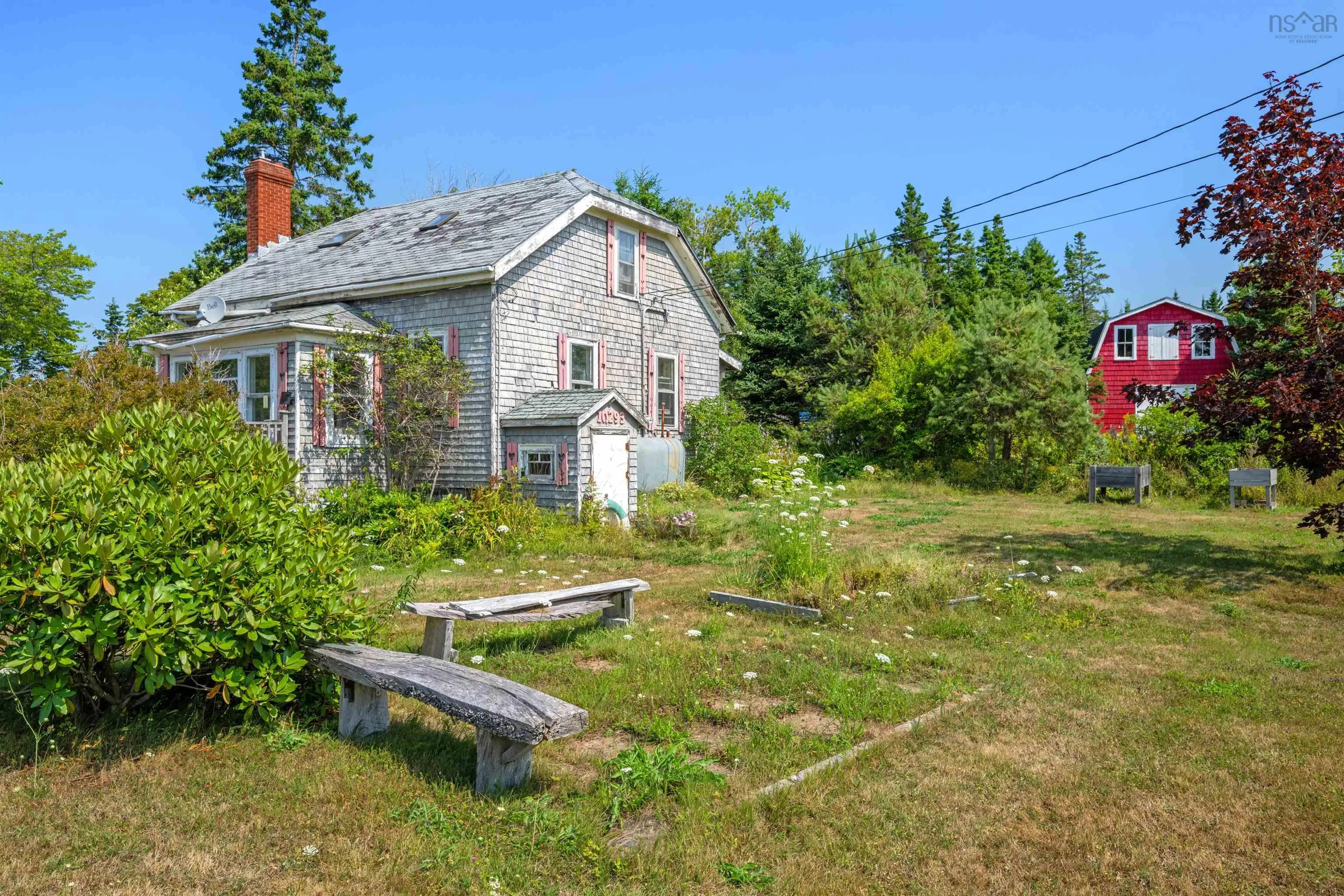 10293 Highway Highway E, Oyster Pond, NS B0J 1P0, 2 Bedrooms Bedrooms, ,1 BathroomBathrooms,Residential,For Sale,Highway 7,202520567