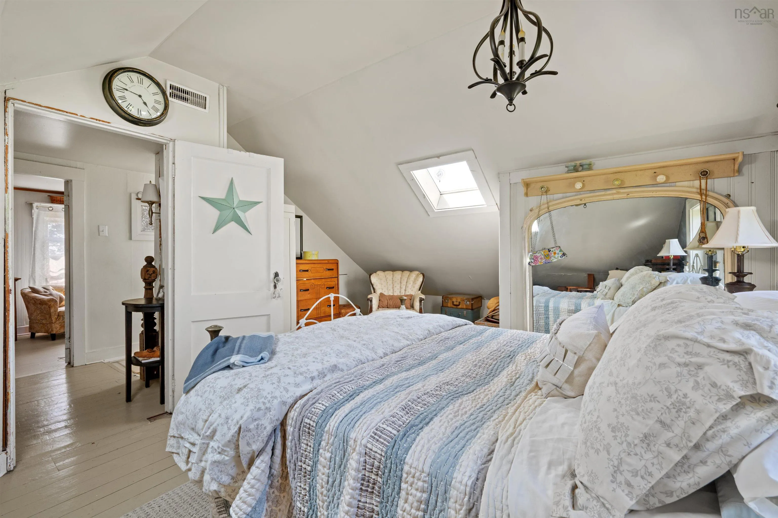 10293 Highway Highway E, Oyster Pond, NS B0J 1P0, 2 Bedrooms Bedrooms, ,1 BathroomBathrooms,Residential,For Sale,Highway 7,202520567