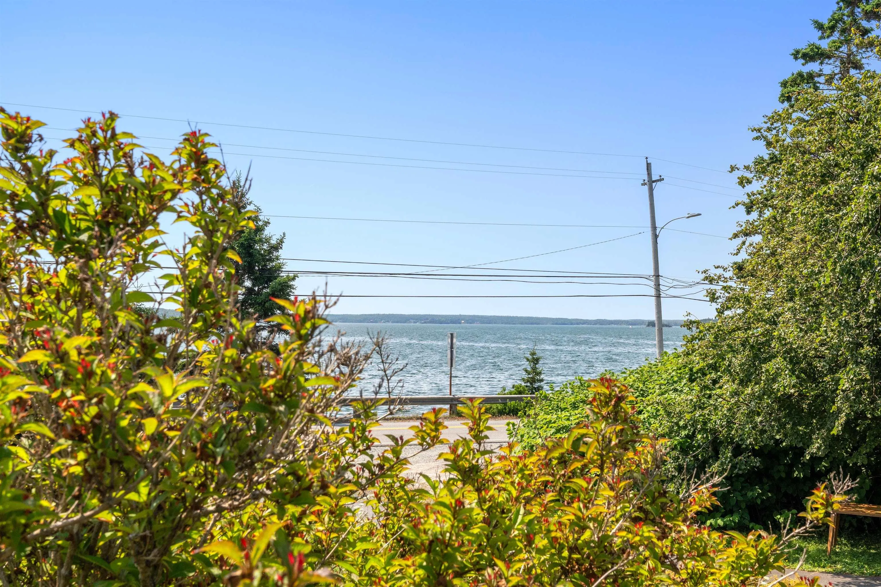 10293 Highway Highway E, Oyster Pond, NS B0J 1P0, 2 Bedrooms Bedrooms, ,1 BathroomBathrooms,Residential,For Sale,Highway 7,202520567