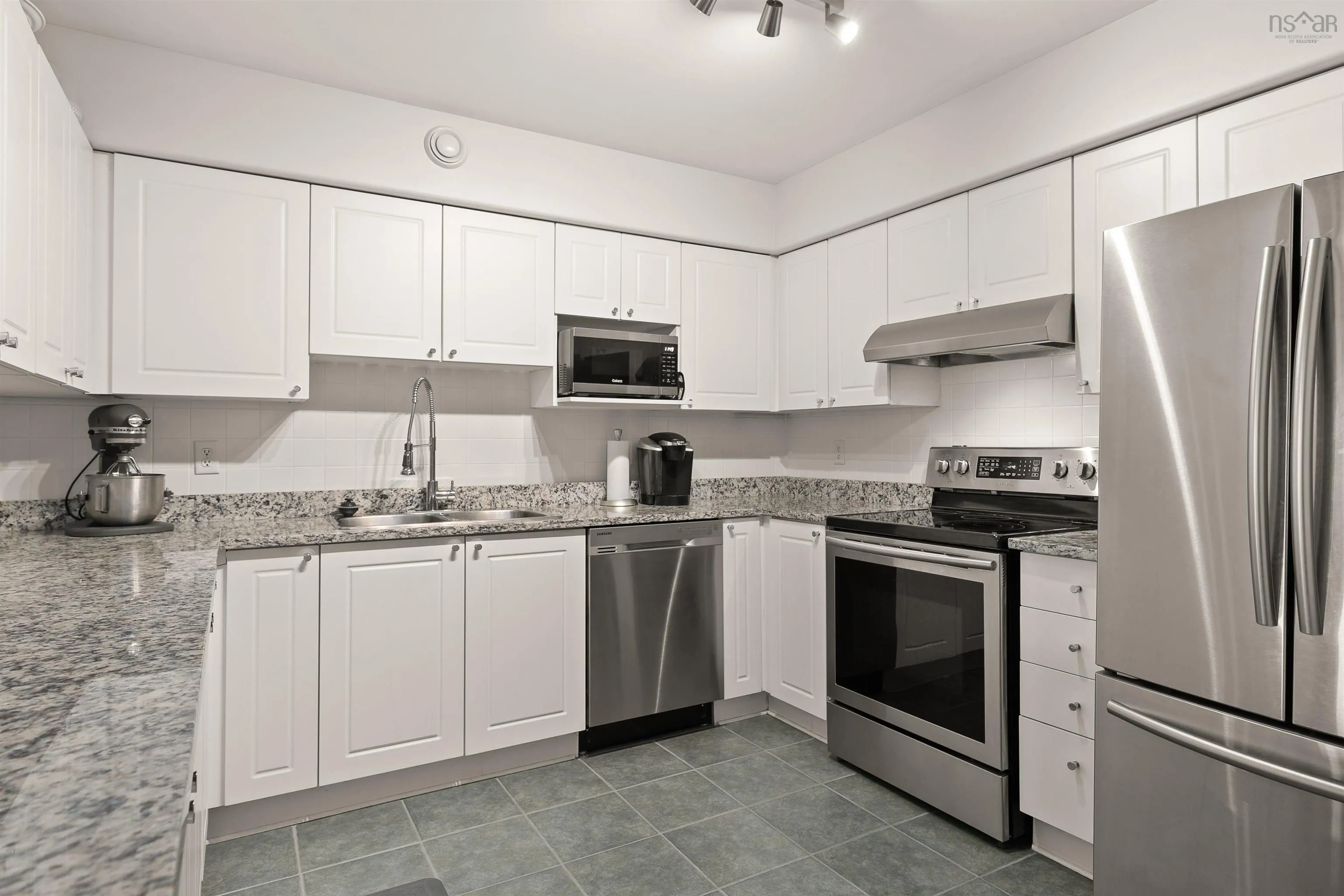 209-512 Parkland Drive, Halifax, NS B3S 1N1, 3 Bedrooms Bedrooms, ,2 BathroomsBathrooms,Residential,For Sale,Parkland,202524154