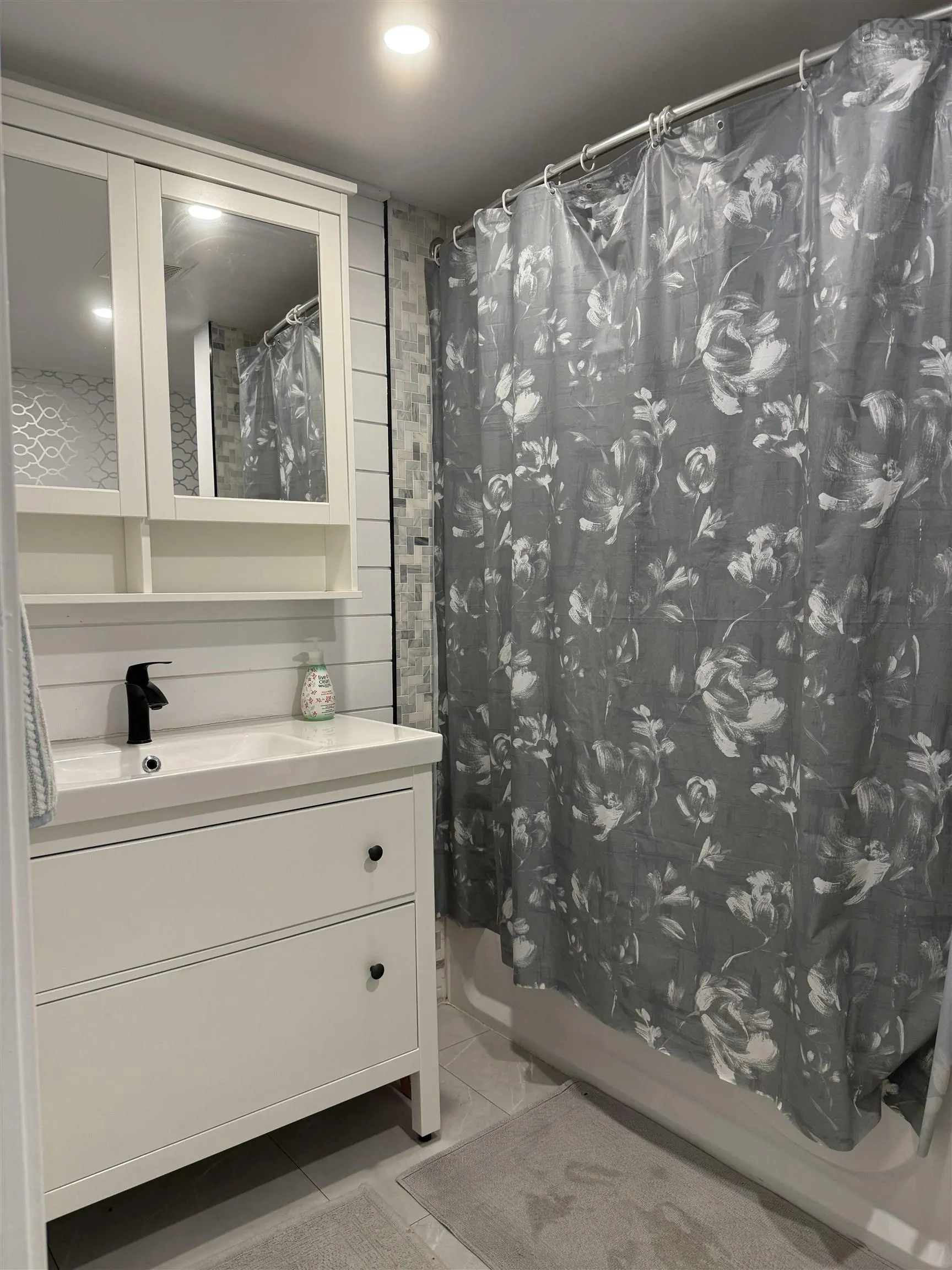 1044 335 Highway, Middle West Pubnico, NS B0W 0C5, 3 Bedrooms Bedrooms, ,2 BathroomsBathrooms,Residential,For Sale,335,202520985