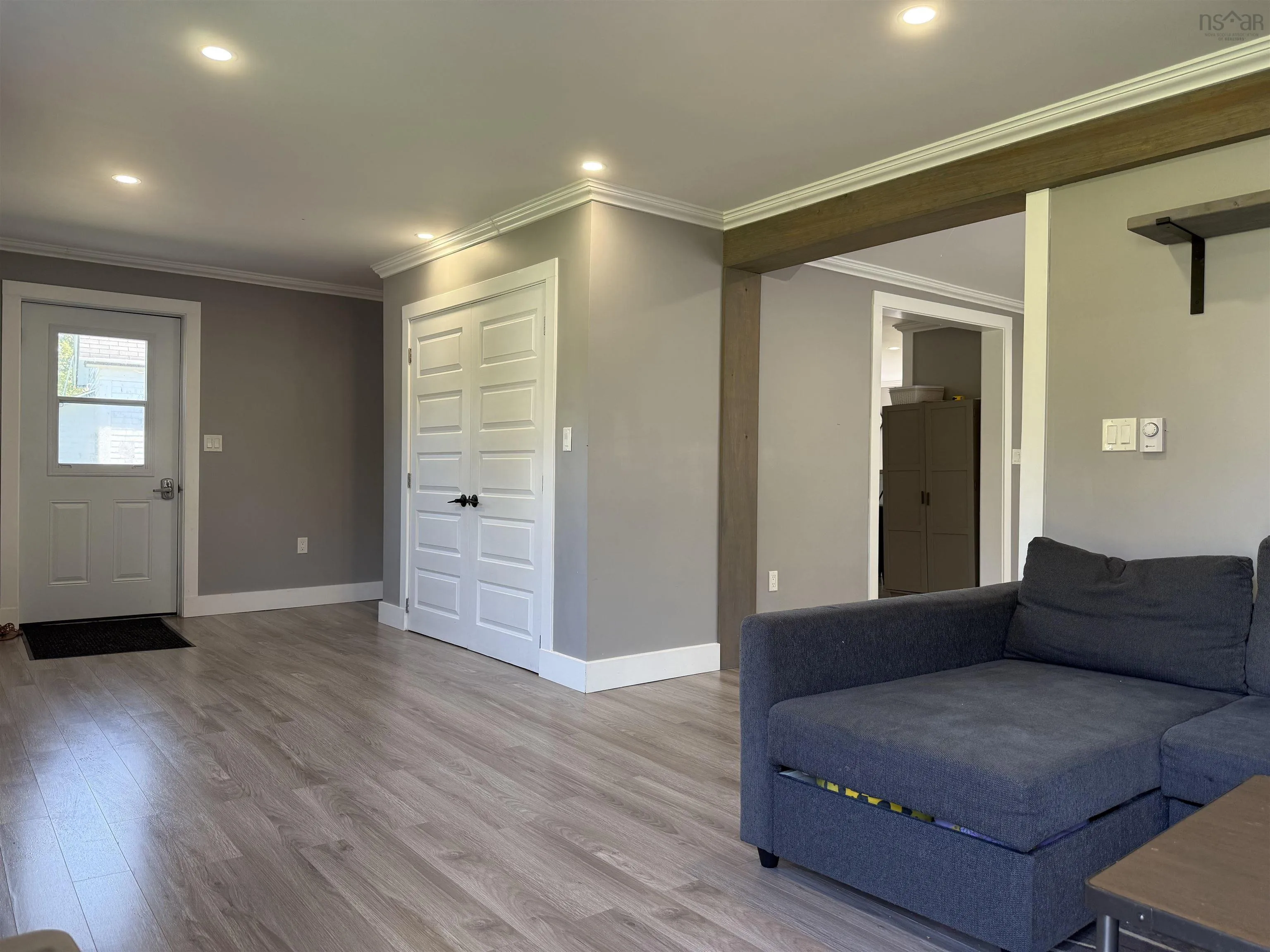 1044 335 Highway, Middle West Pubnico, NS B0W 0C5, 3 Bedrooms Bedrooms, ,2 BathroomsBathrooms,Residential,For Sale,335,202520985