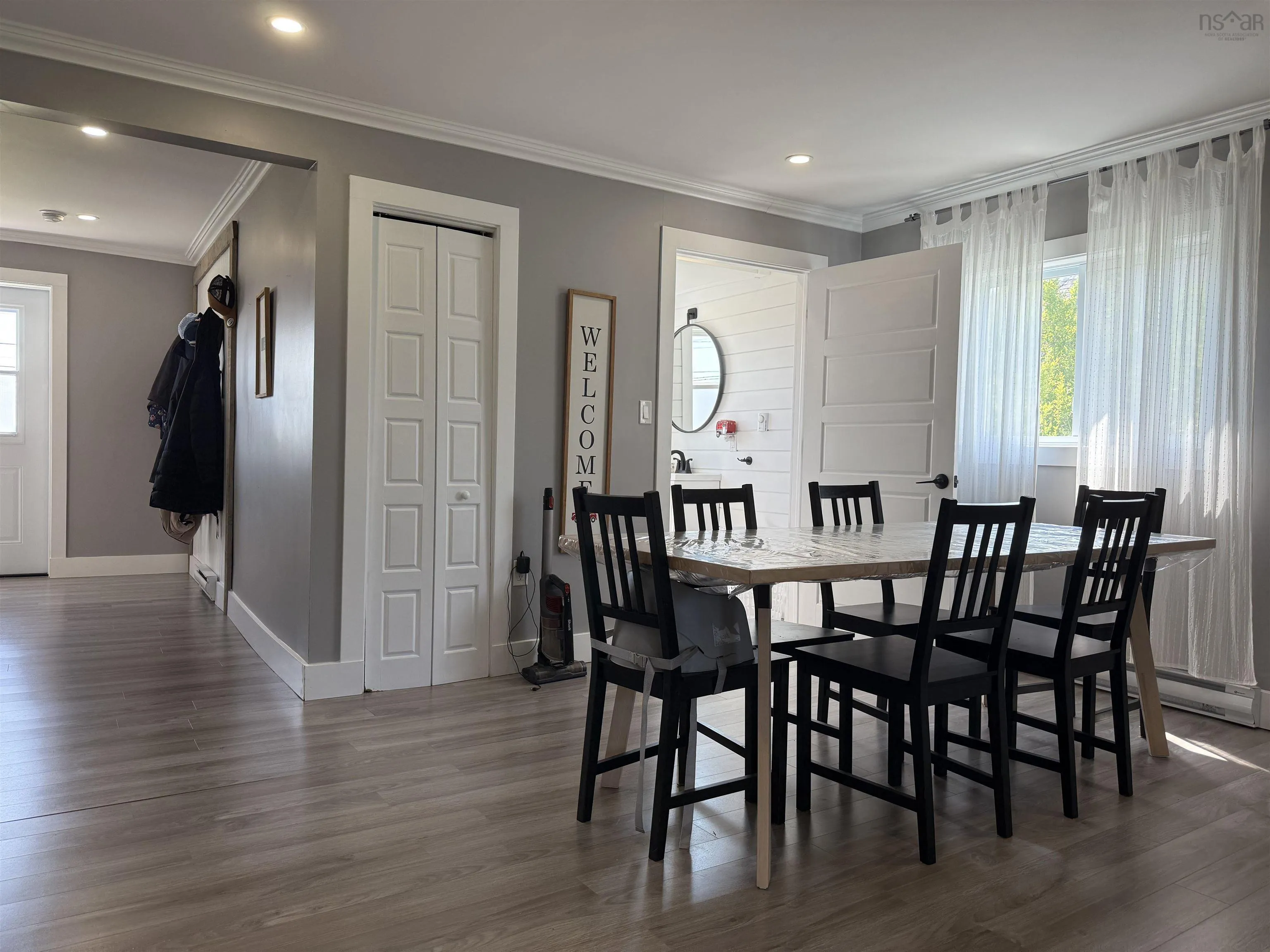 1044 335 Highway, Middle West Pubnico, NS B0W 0C5, 3 Bedrooms Bedrooms, ,2 BathroomsBathrooms,Residential,For Sale,335,202520985