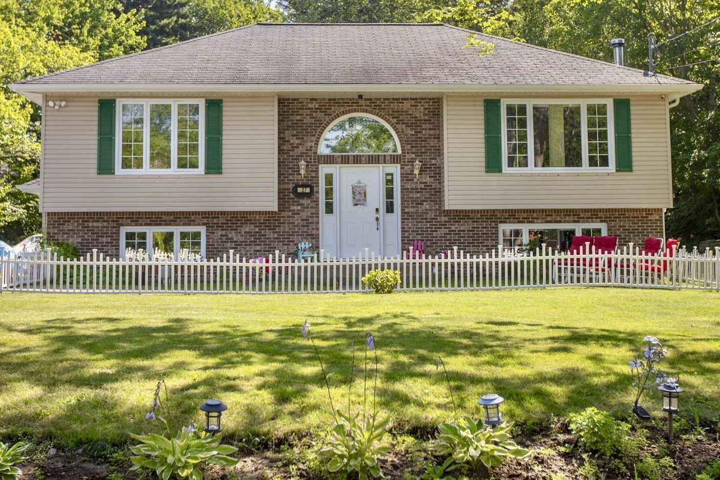 27 Glenelg Court, Lake Loon, NS B2W 6C7, 4 Bedrooms Bedrooms, ,2 BathroomsBathrooms,Residential,For Sale,Glenelg,202518910