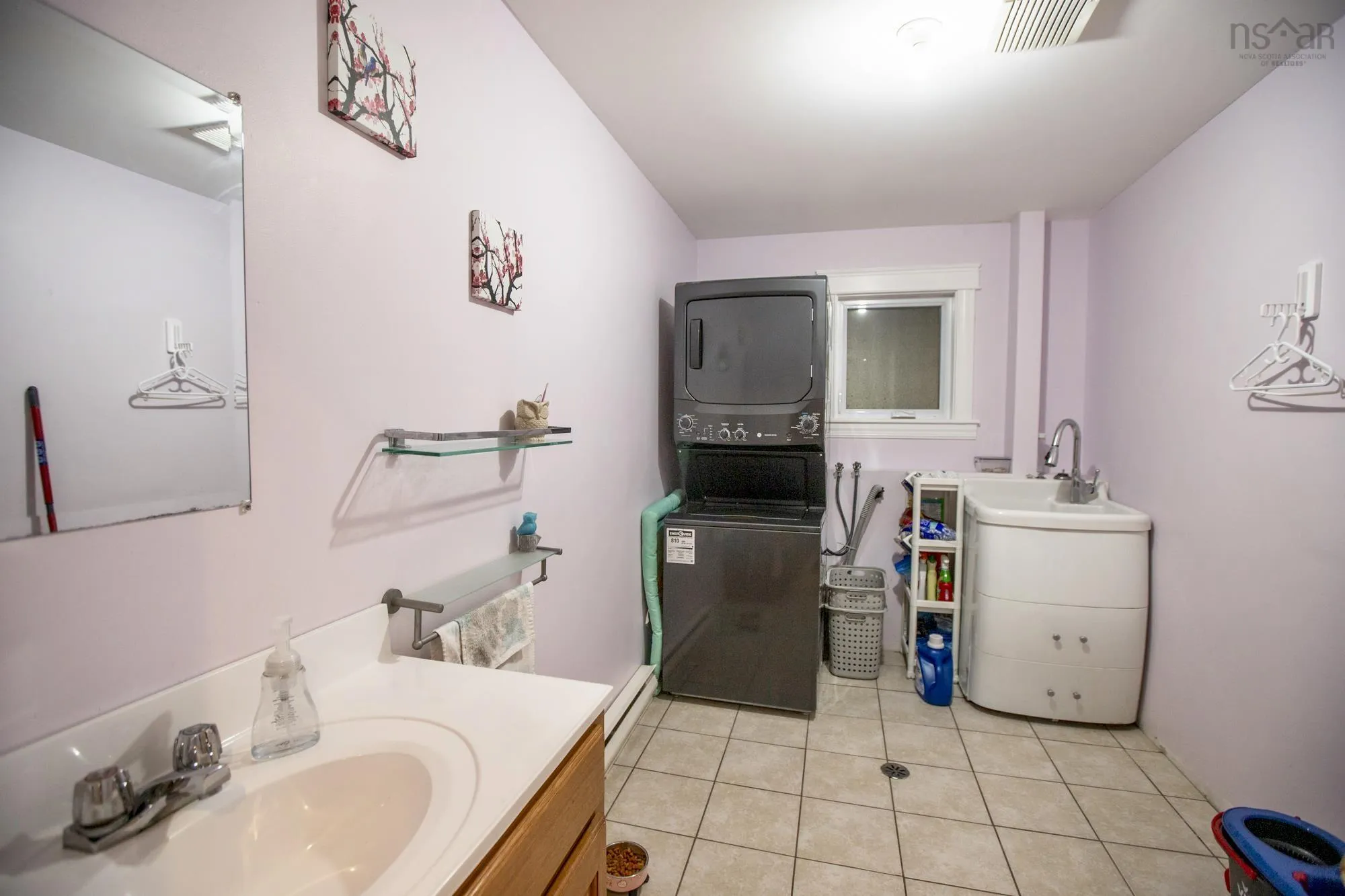 27 Glenelg Court, Lake Loon, NS B2W 6C7, 4 Bedrooms Bedrooms, ,2 BathroomsBathrooms,Residential,For Sale,Glenelg,202518910