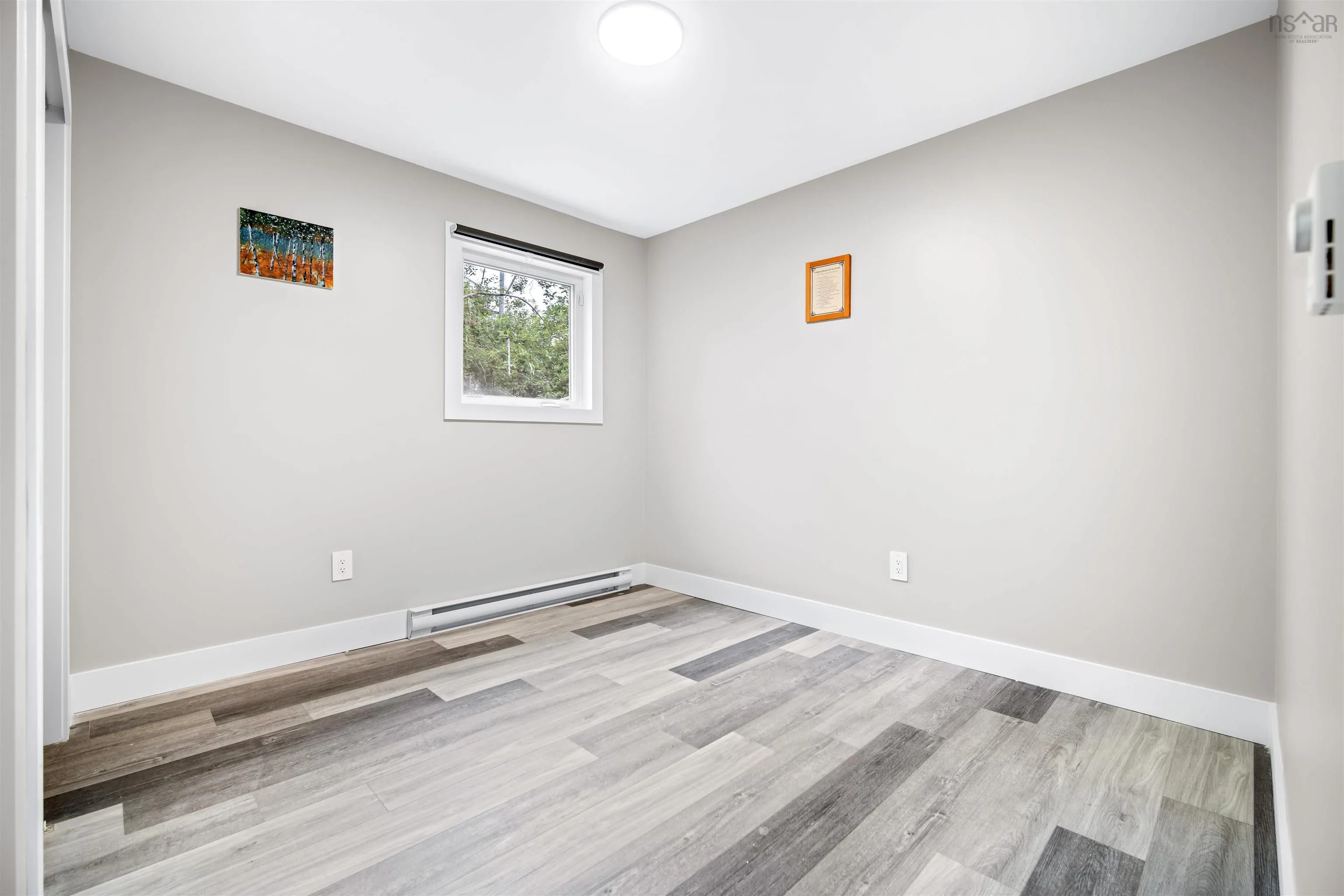 61/63 Brian Drive, Dartmouth, NS B2W 2N2, 6 Bedrooms Bedrooms, ,Residential Income,For Sale,Brian,202517896