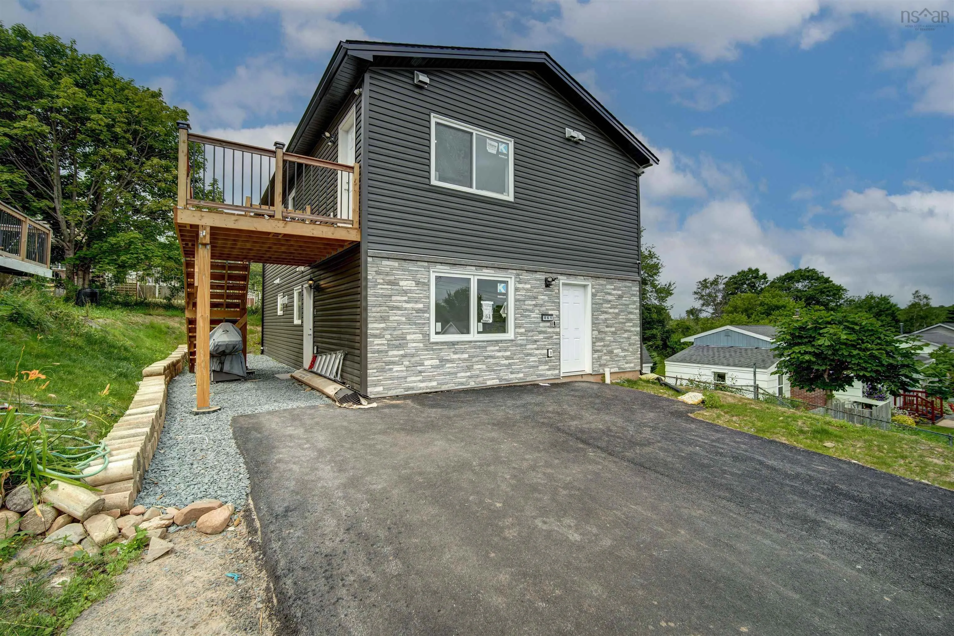61/63 Brian Drive, Dartmouth, NS B2W 2N2, 6 Bedrooms Bedrooms, ,Residential Income,For Sale,Brian,202517896