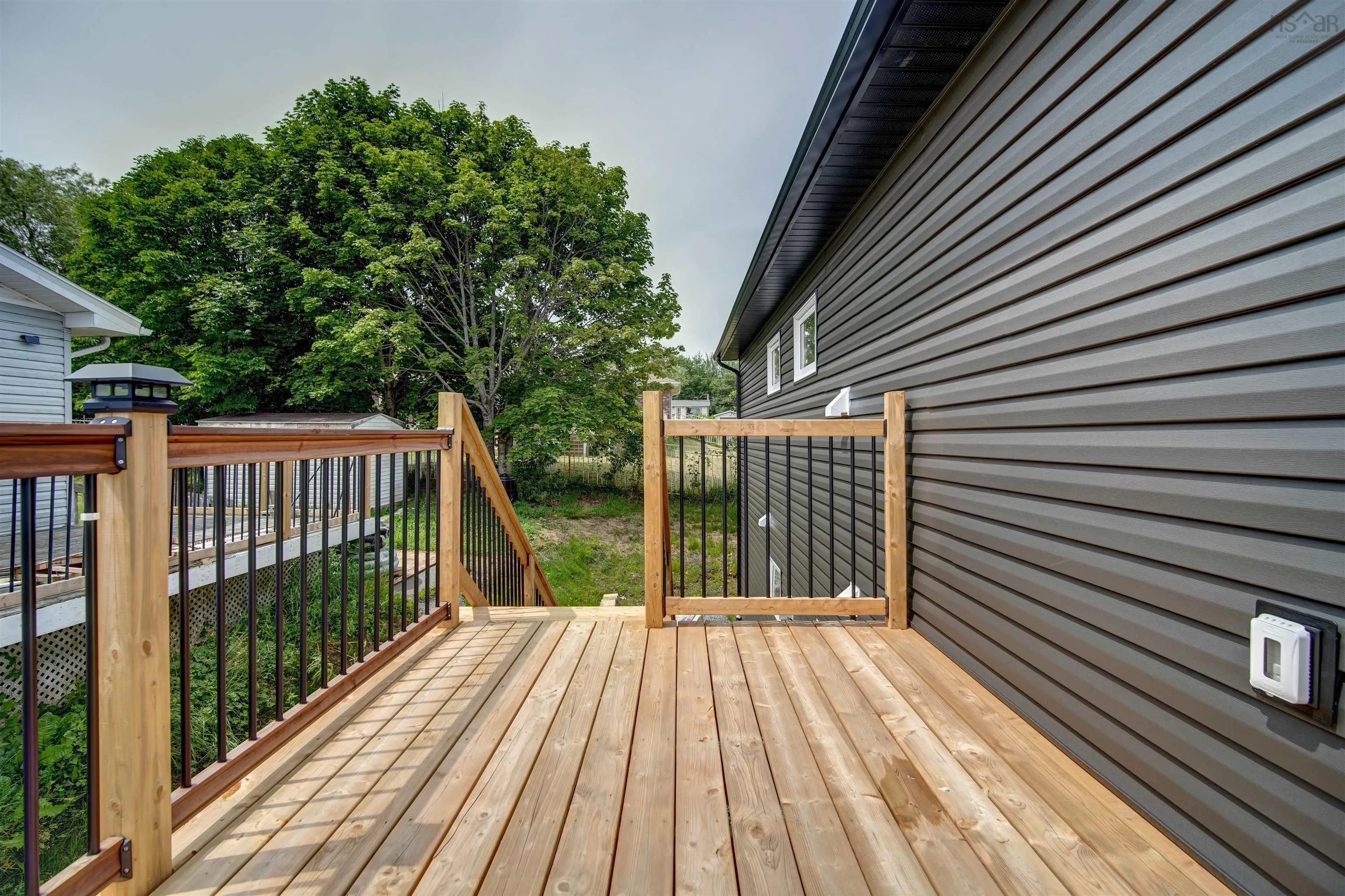61/63 Brian Drive, Dartmouth, NS B2W 2N2, 6 Bedrooms Bedrooms, ,Residential Income,For Sale,Brian,202517896