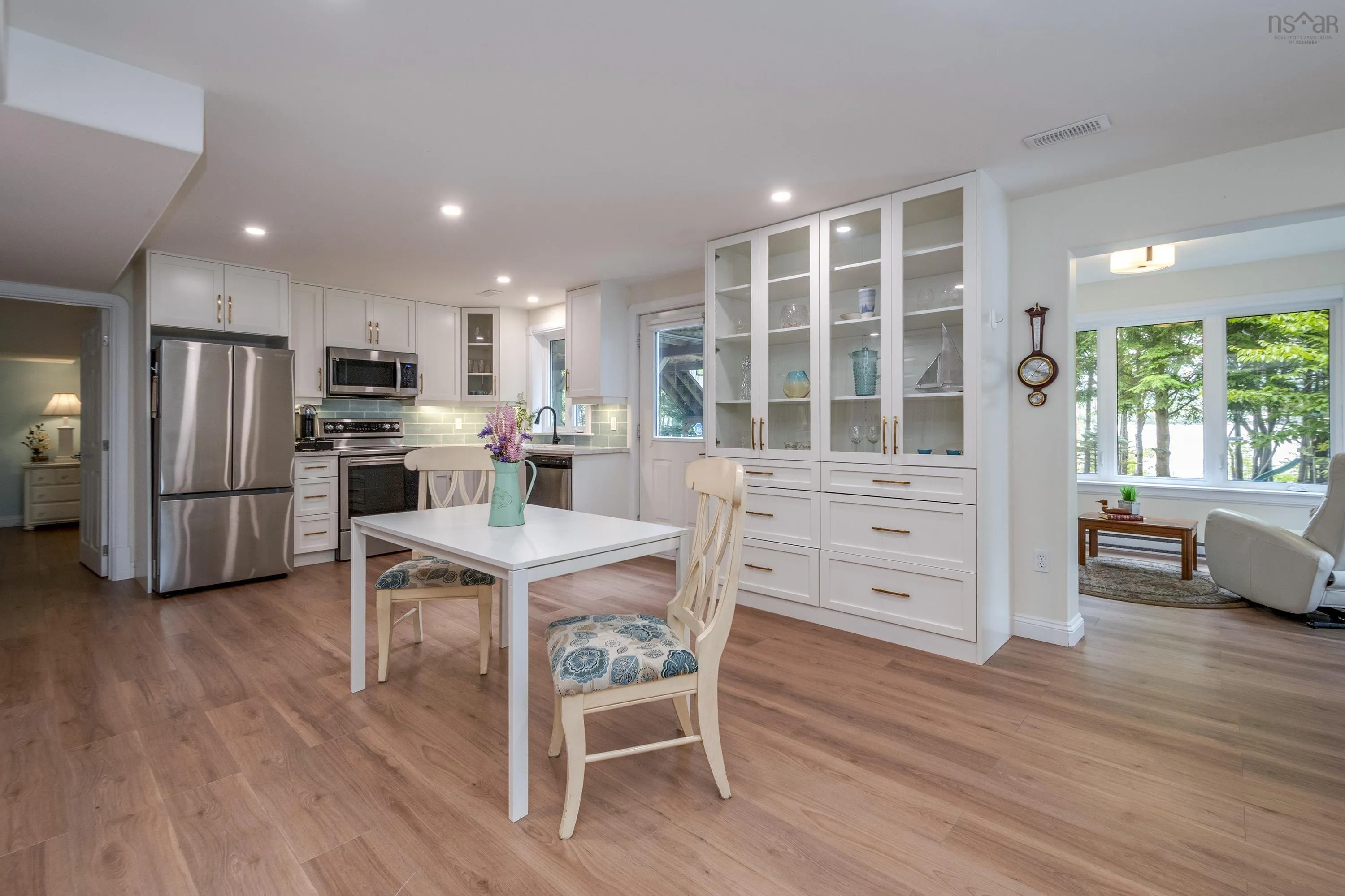 23 Lakeshore Park Terrace, Dartmouth, NS B3A 4Z4, 4 Bedrooms Bedrooms, ,4 BathroomsBathrooms,Residential,For Sale,Lakeshore Park,202521128