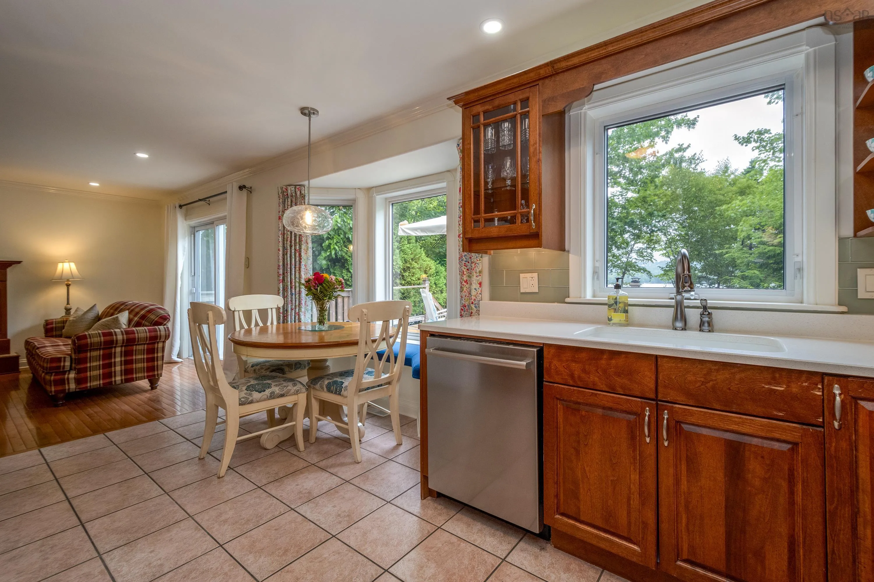 23 Lakeshore Park Terrace, Dartmouth, NS B3A 4Z4, 4 Bedrooms Bedrooms, ,4 BathroomsBathrooms,Residential,For Sale,Lakeshore Park,202521128