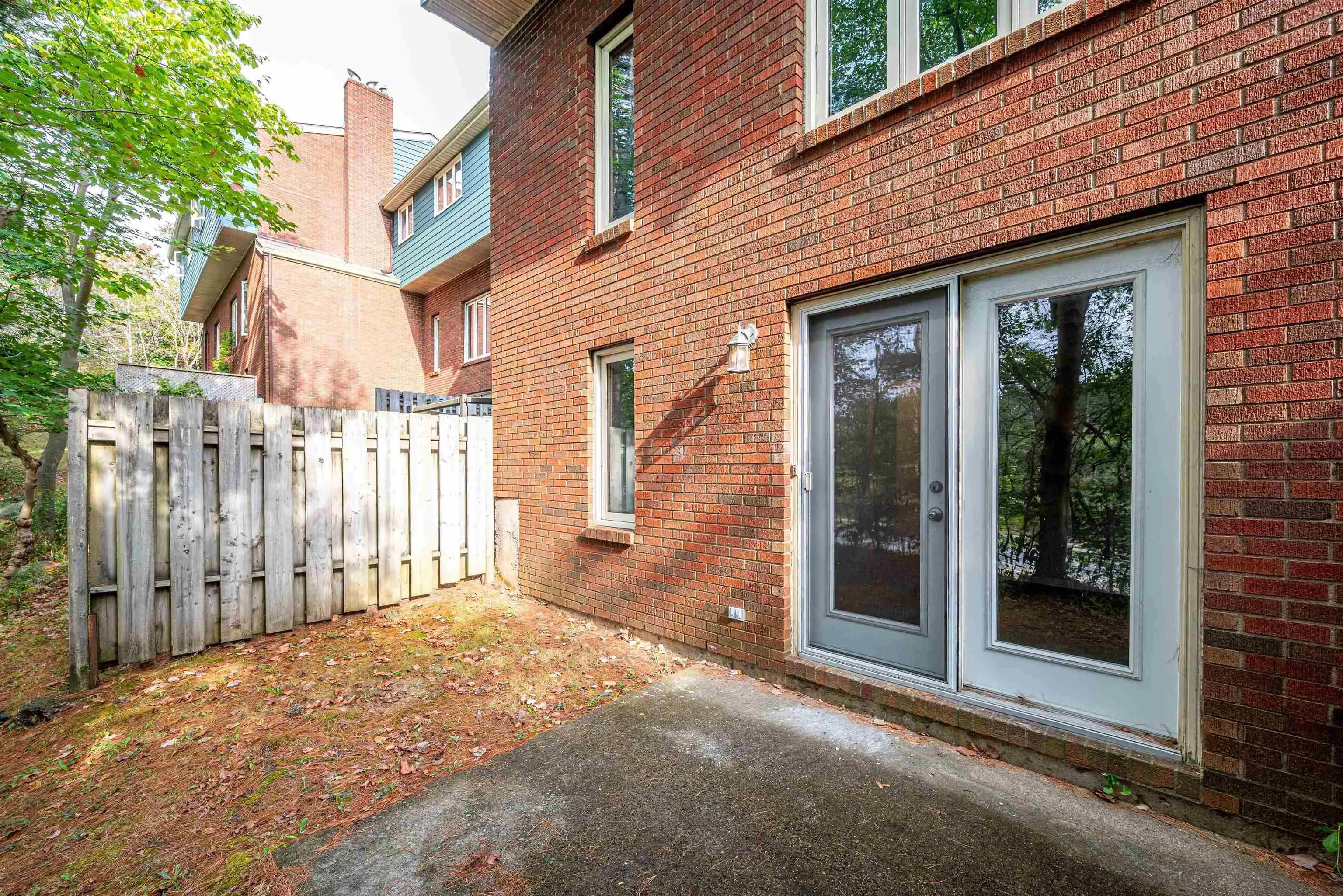 72 Braemount Drive, Halifax, NS B3M 3P3, 2 Bedrooms Bedrooms, ,3 BathroomsBathrooms,Residential,For Sale,Braemount Drive,202522941
