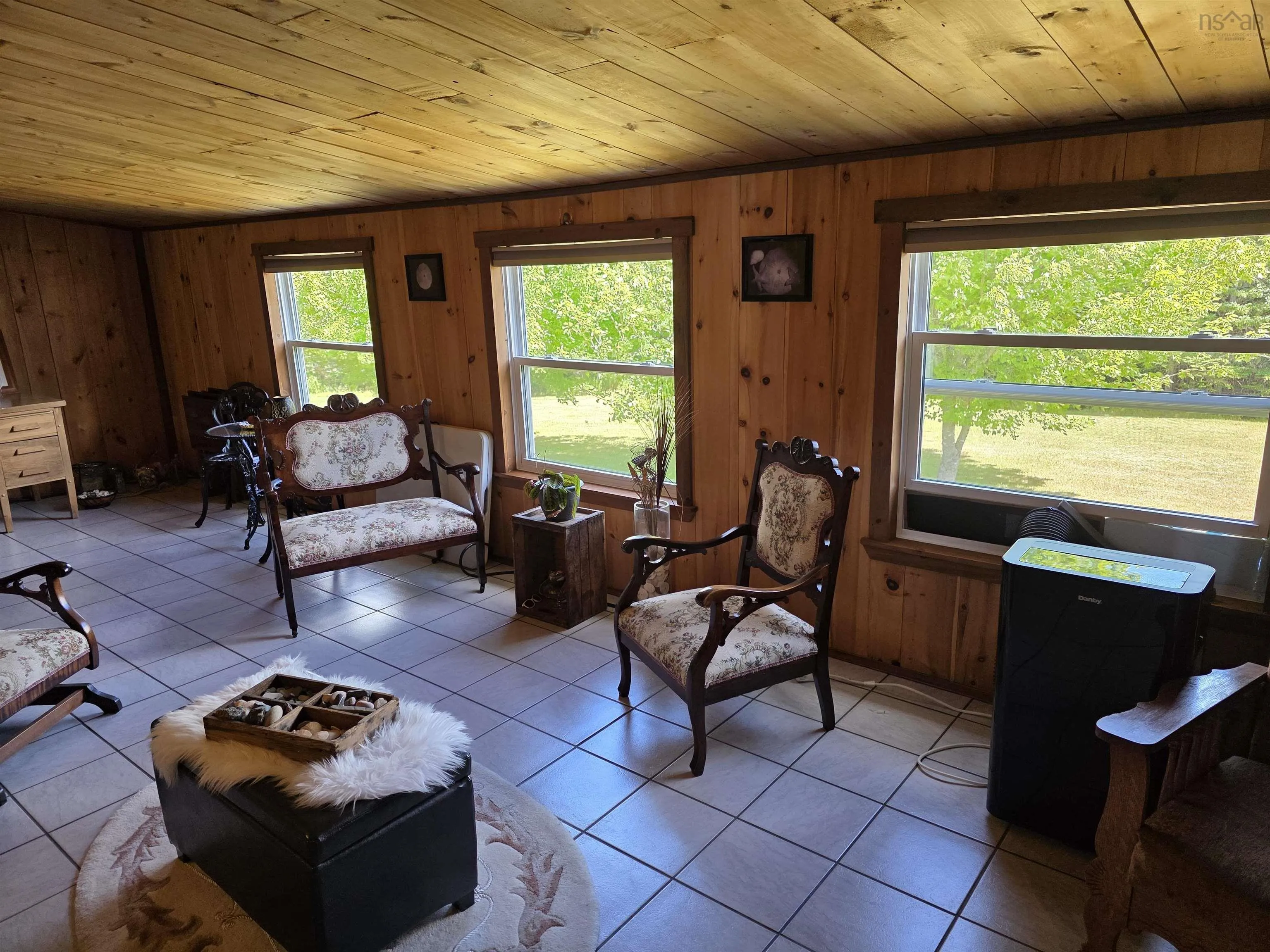 9 Grand Gully Road, River Tillard, NS B0E 2X0, 3 Bedrooms Bedrooms, ,2 BathroomsBathrooms,Residential,For Sale,Grand Gully,202521182